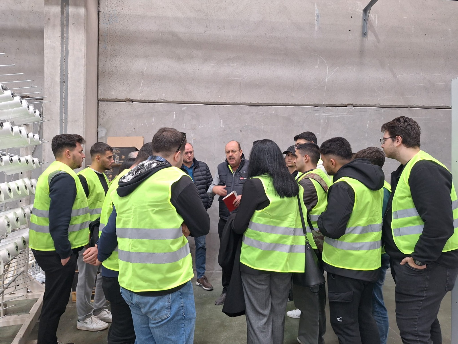 Makine ve Metal Teknolojileri Bölümü 2. Sınıf Öğrencileri ile İŞBİR SENTETİK’e Teknik Gezi Yapıldı 11