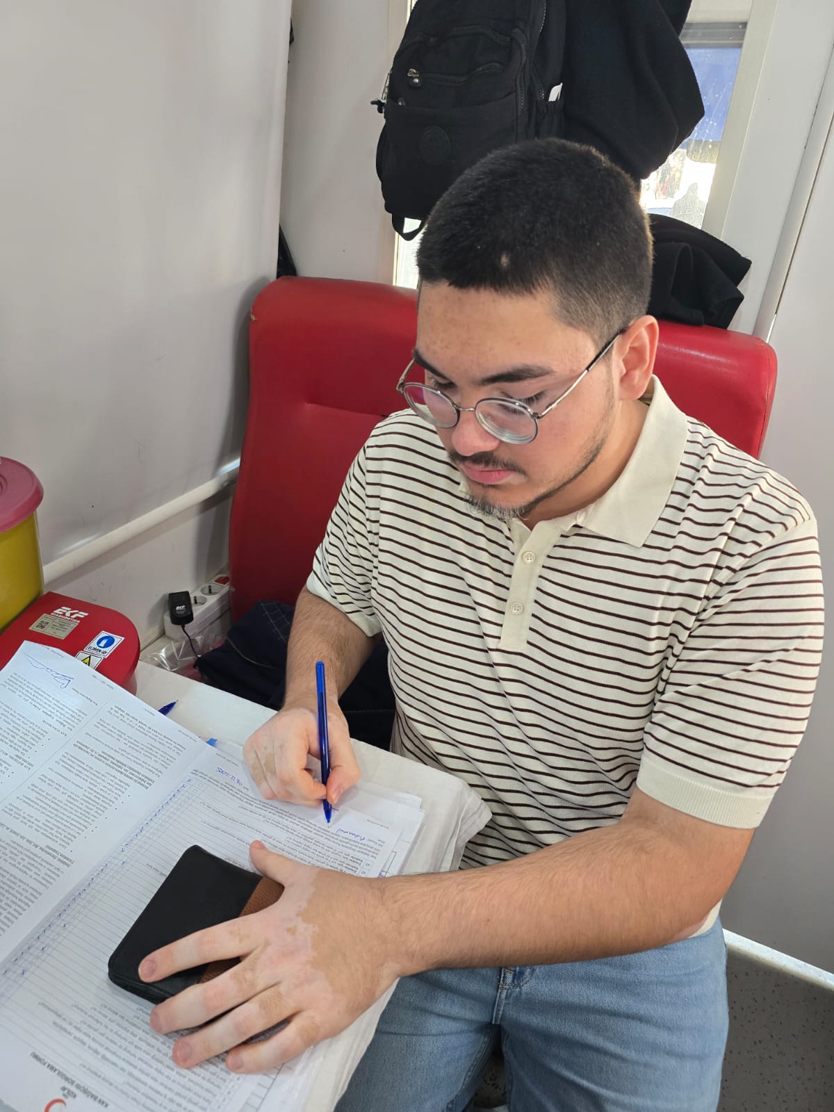 Balıkesir Üniversitesi Altınoluk MYO Öğrencilerinden Kan Ver, Can Ver Gönüllülük Çalışması 3