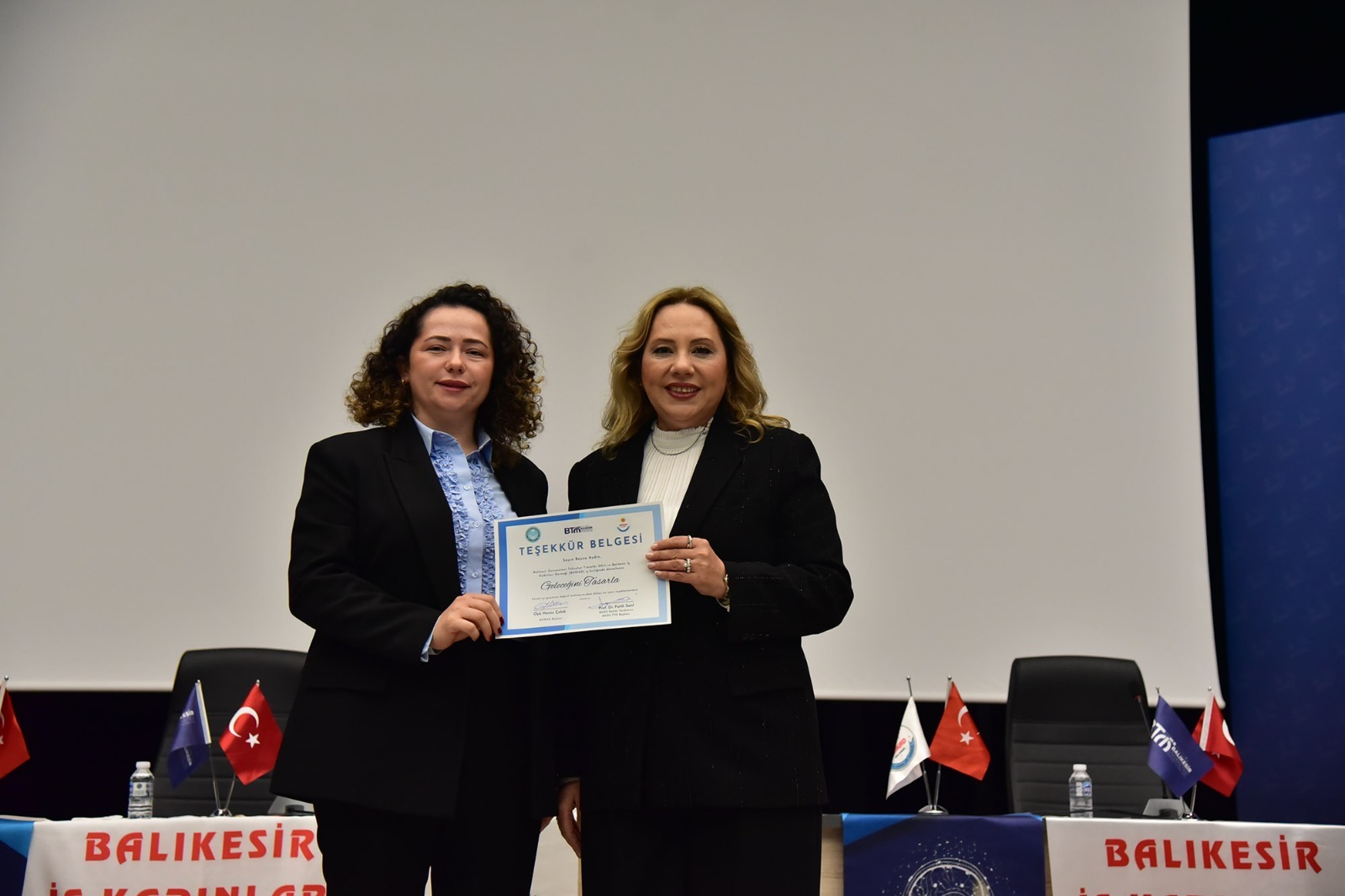 BAÜN’de Geleceğe Yön Veren Buluşma: “Geleceğini Tasarla” Paneli Yoğun İlgiyle Gerçekleştirildi 15