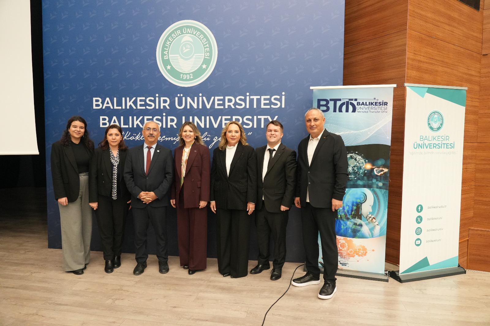 Yüksekokulumuz Geleceğini Tasarla Panelinde 10