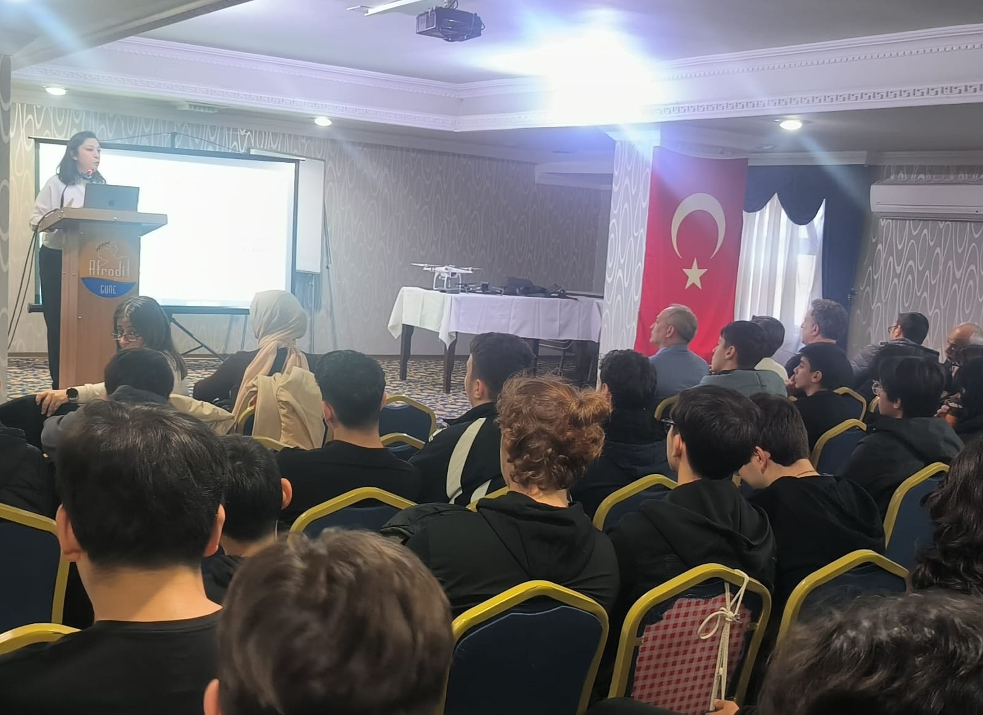 UAVET PROJESİ KAPANIŞ KONFERANSI BAŞARIYLA GERÇEKLEŞTİRİLDİ 4