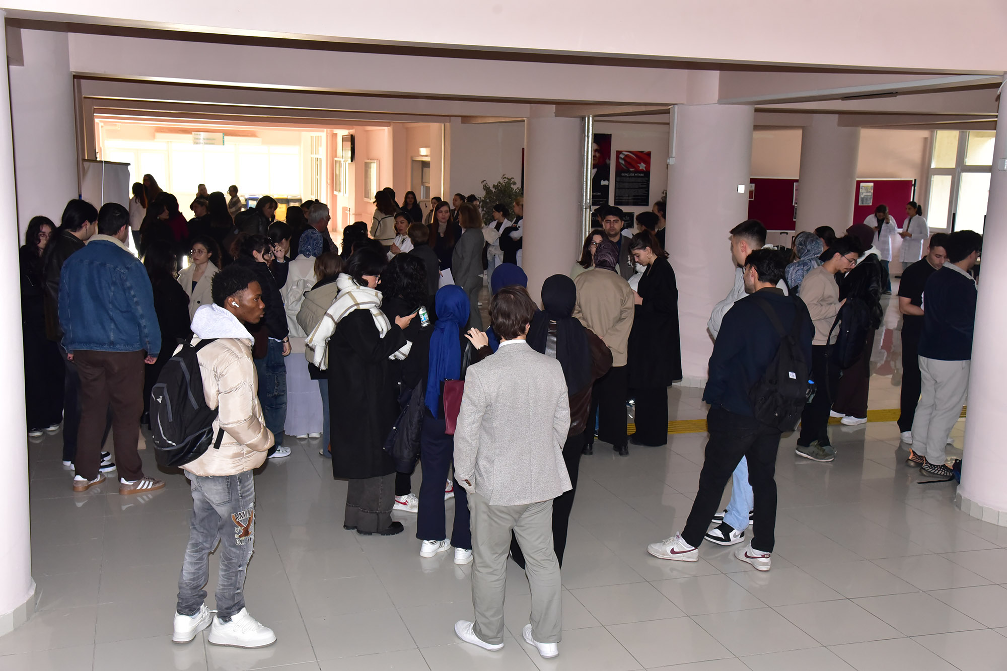 BAÜN Biyoloji Bölümünde Bilimsel Çalışmalar Sergisi Heyecanı 9