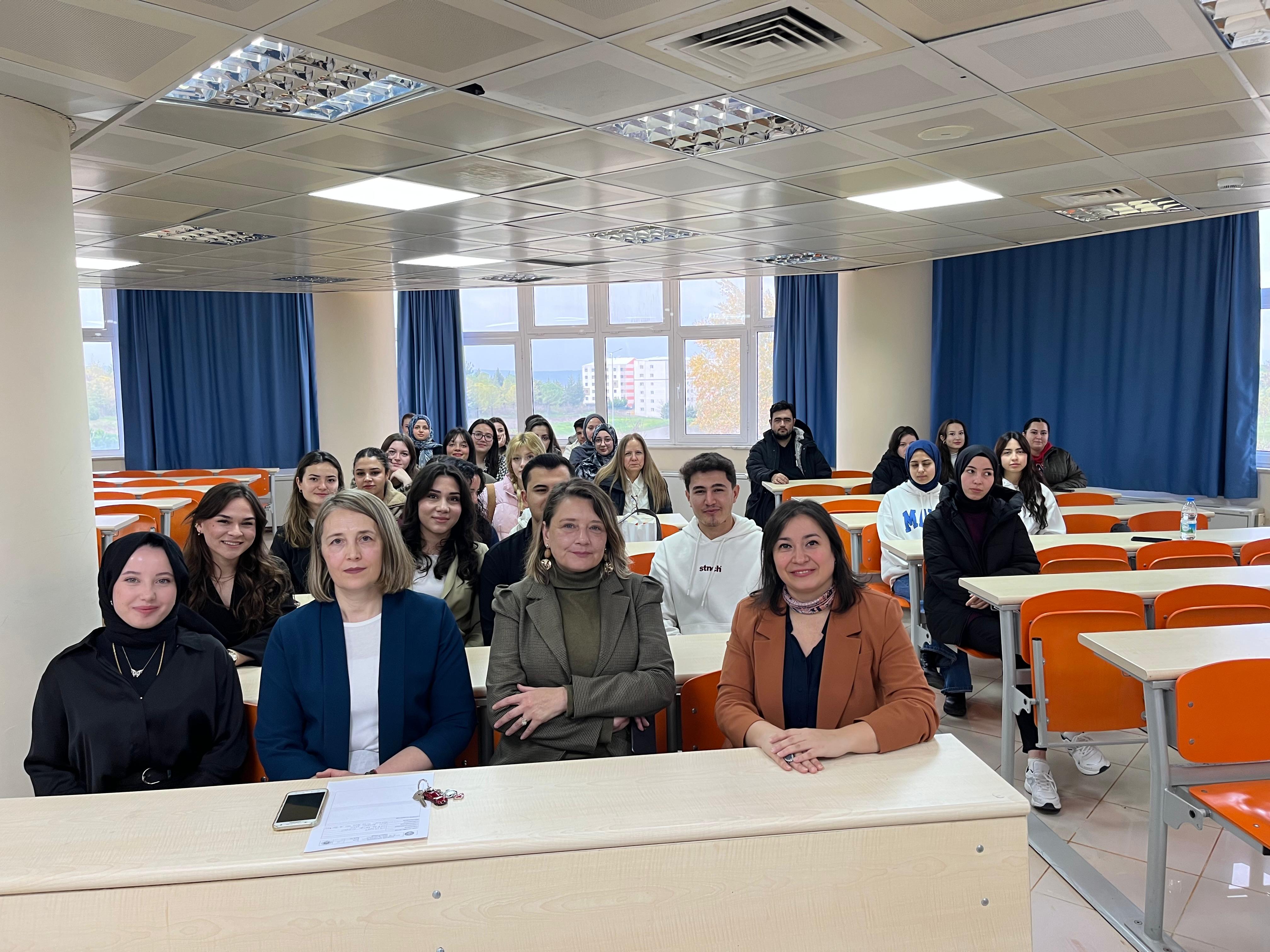 OSB'de Kariyer Süreçleri Konferansı Gerçekleştirilmiştir.