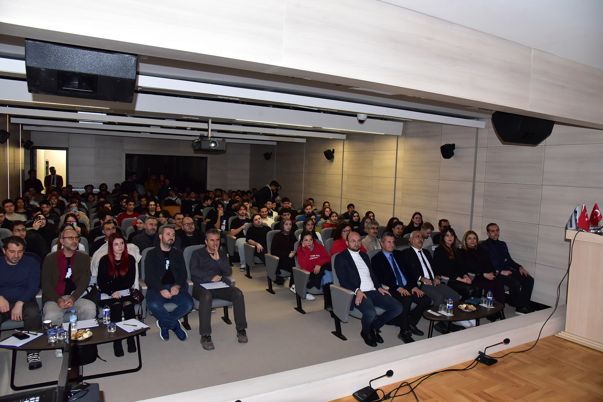 BAÜN’lü Genç Oyun Geliştiriciler Projelerini Balıkesir Teknokentte Sergiledi 3