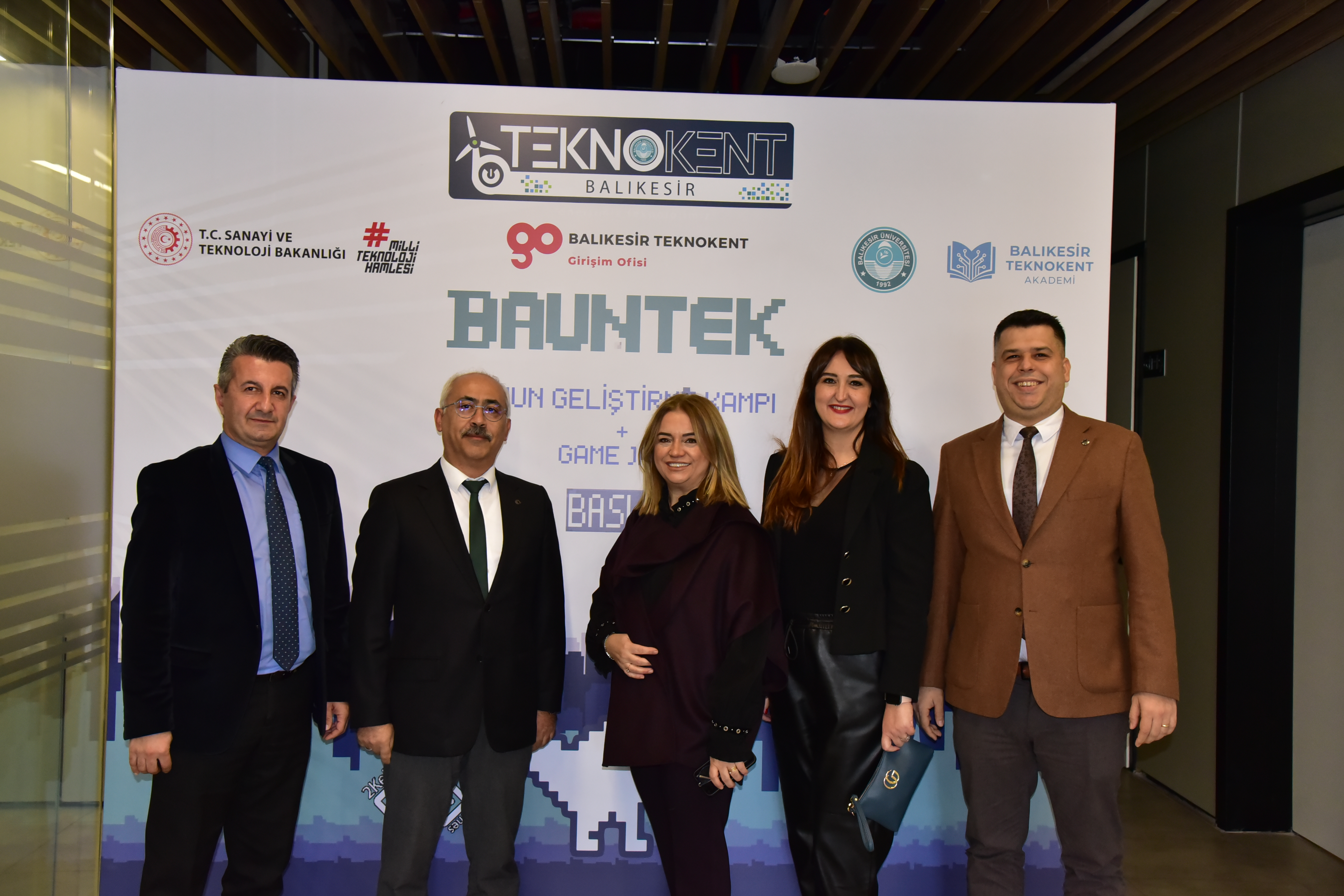 BAÜN’lü Genç Oyun Geliştiriciler Projelerini Balıkesir Teknokentte Sergiledi 10