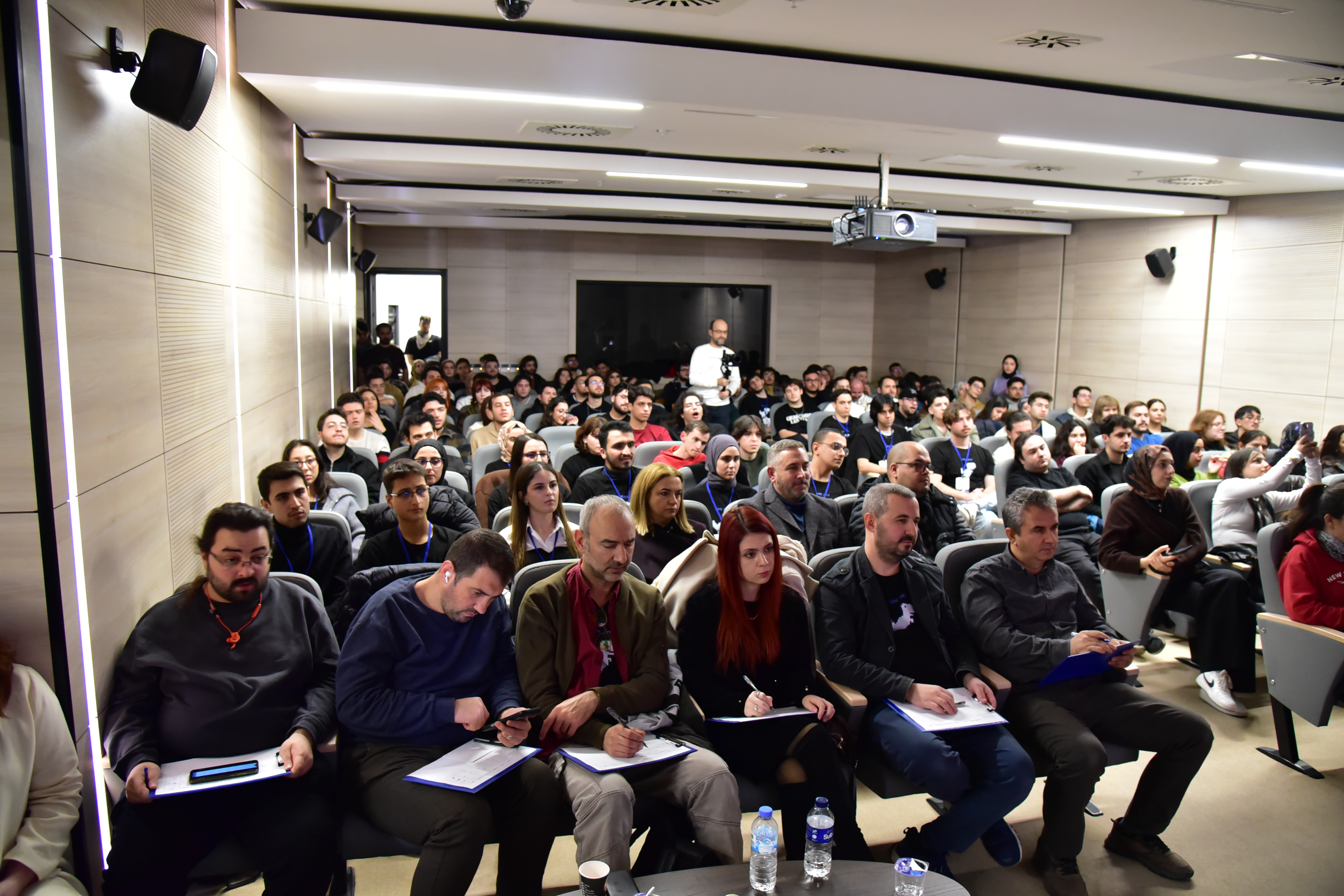 BAÜN’lü Genç Oyun Geliştiriciler Projelerini Balıkesir Teknokentte Sergiledi 8