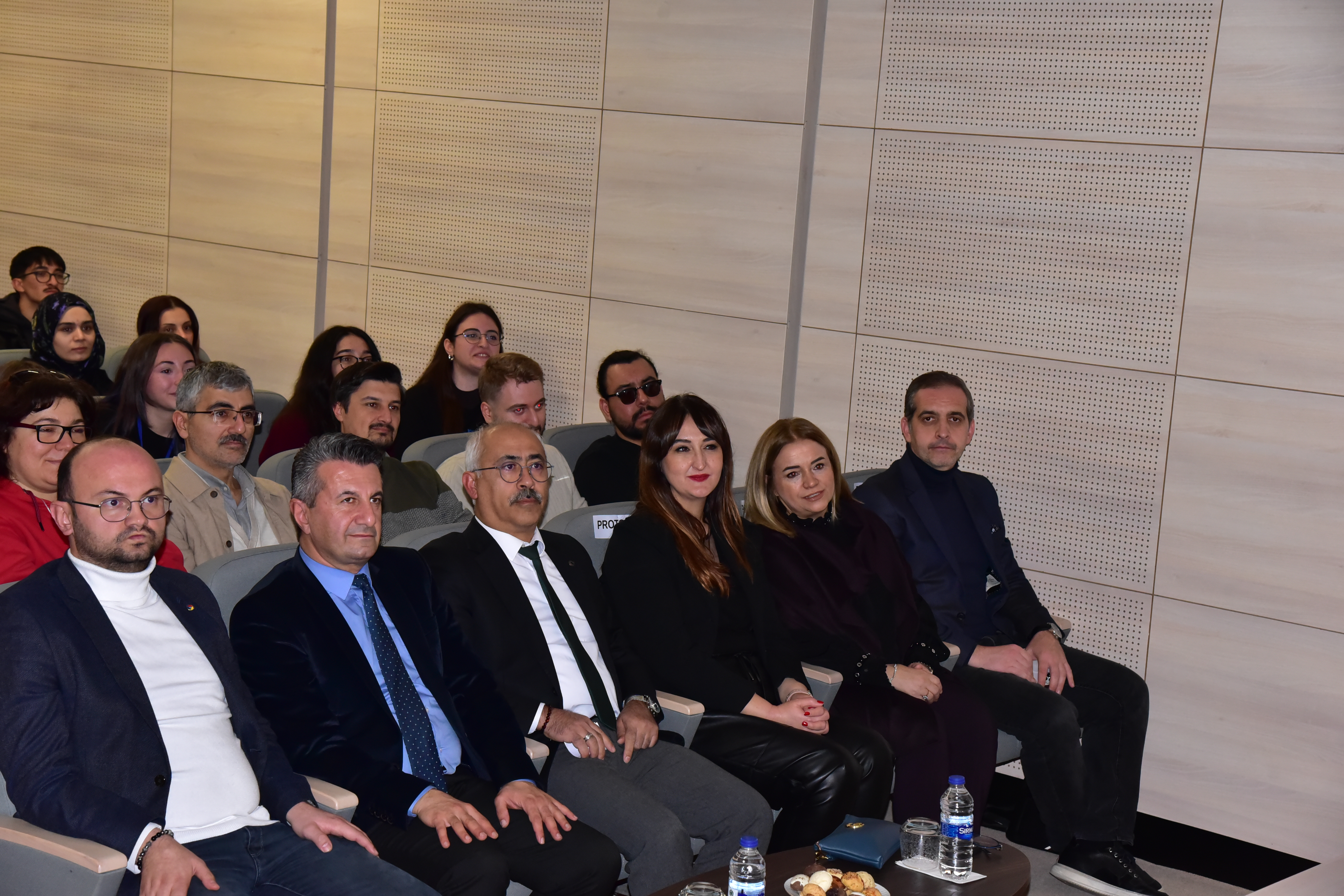 BAÜN’lü Genç Oyun Geliştiriciler Projelerini Balıkesir Teknokentte Sergiledi 4
