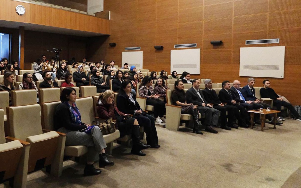 Dünya Türk Dili Ailesi Günü BAÜN’de Akademik Programla Kutlandı 2