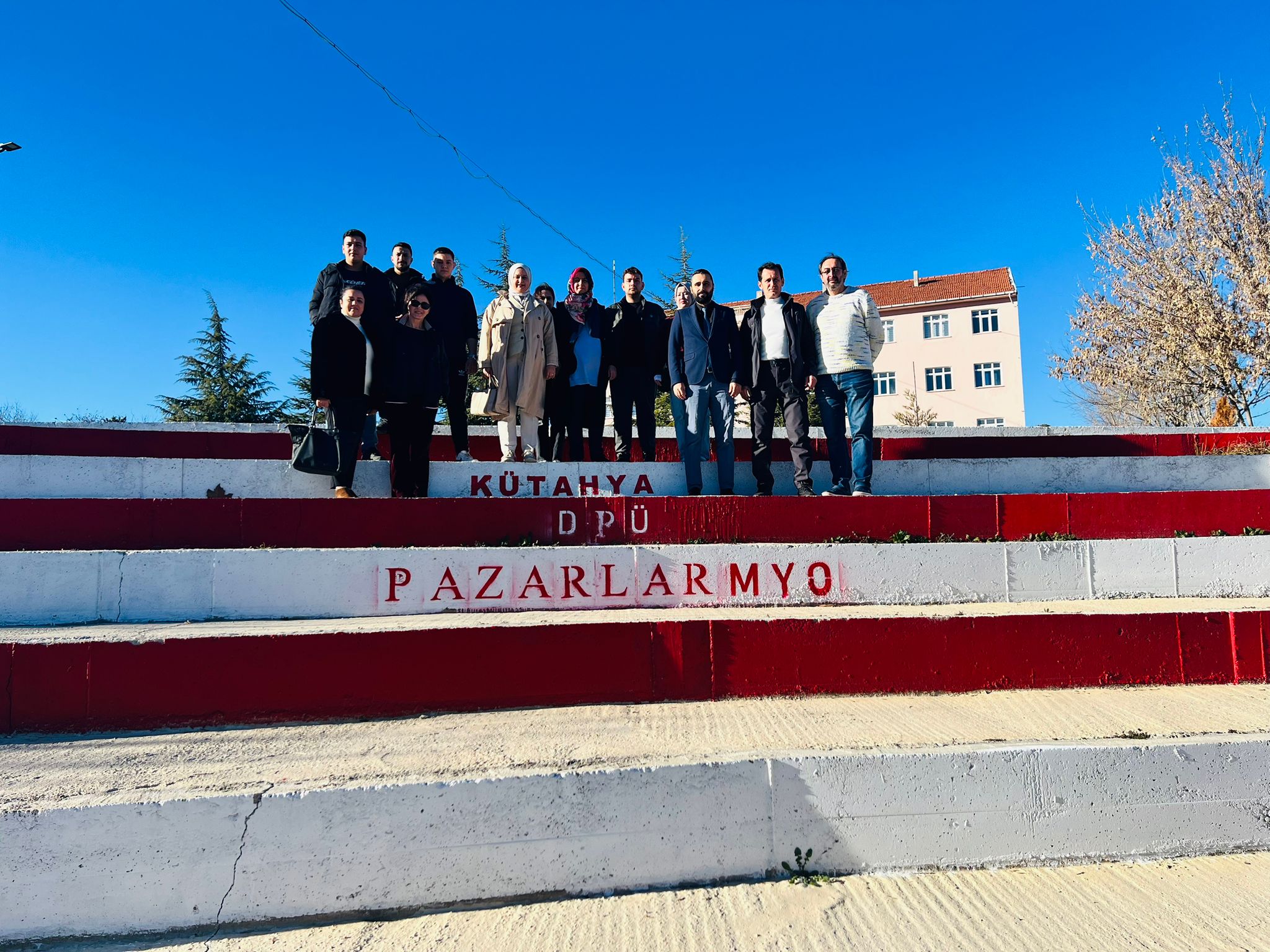 PAZARLAR TEKNİK VE SOSYAL SORUMLULUK PROJE GEZİSİ 1