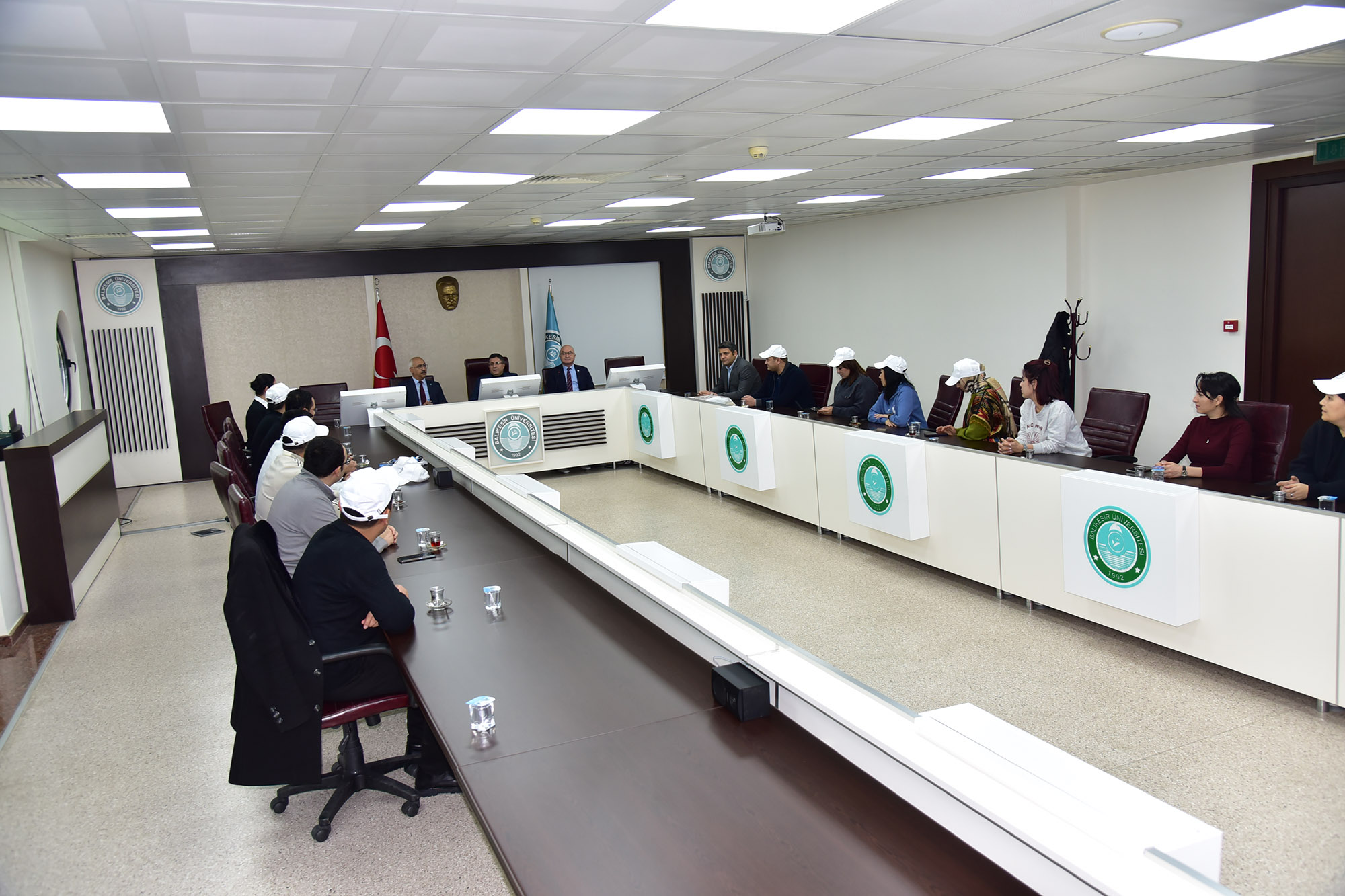 Uluslararası İş Birliklerine Katkı: Rönesans Eğitim Üniversitesi Heyeti BAÜN’de Akademik Çalışmalara Katılıyor 2