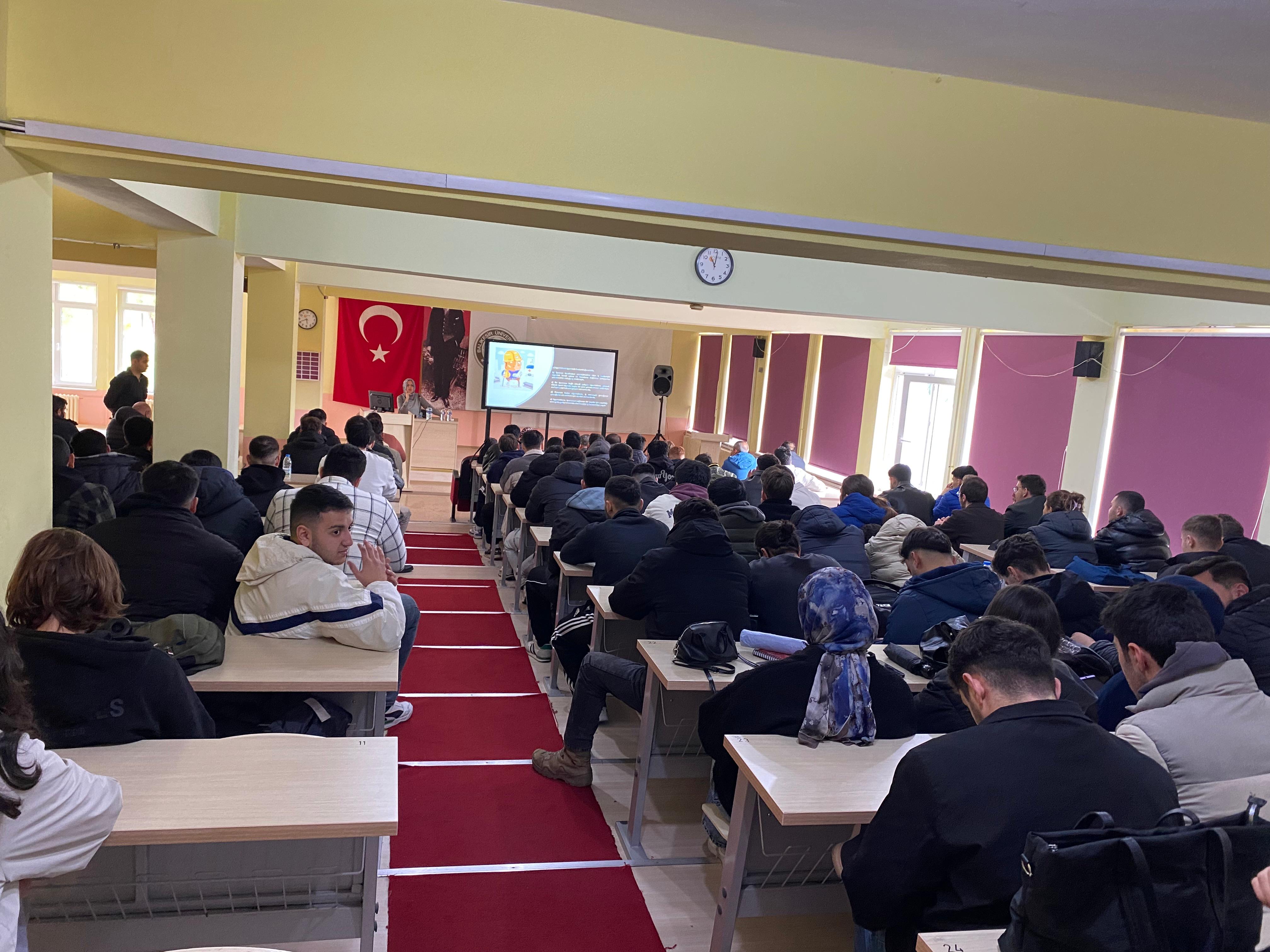 Edremit Meslek Yüksekokulu Öğrencilerine İş Sağlığı ve Güvenliği Eğitimi Düzenlendi 7