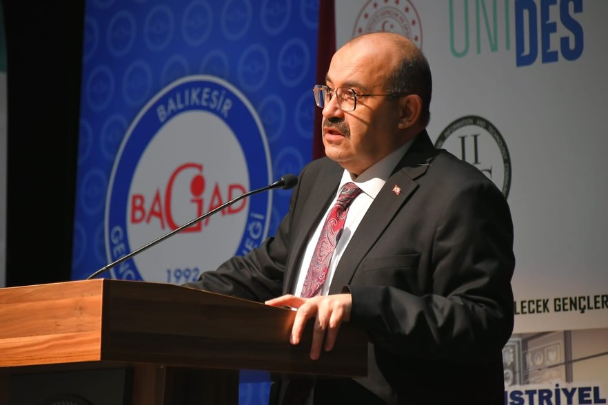 ÜNİDES Destekli Endüstriyel Sektörler Fuarı BAÜN’lü Gençleri Sektörle Buluşturdu 3