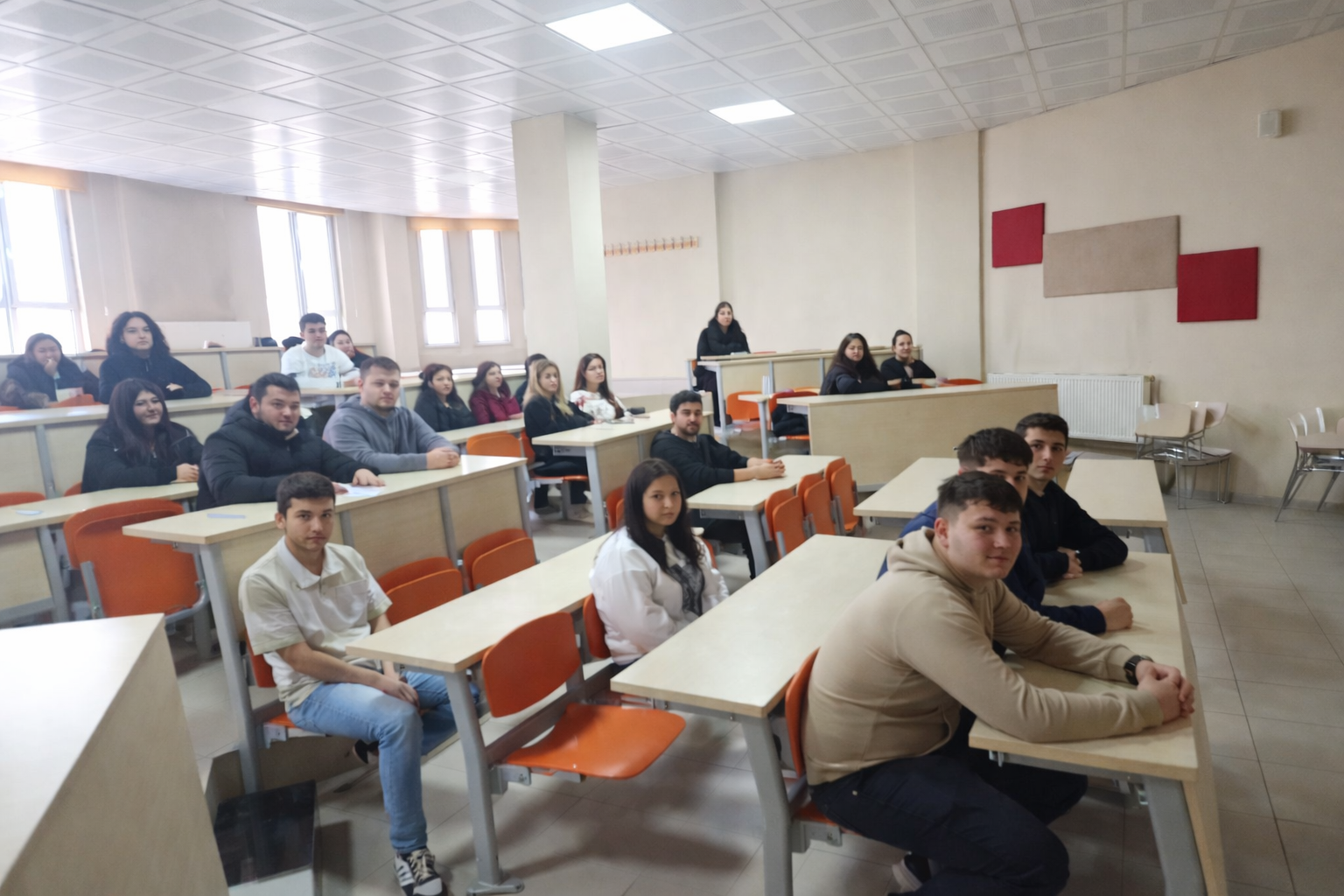 1. Sınıf Öğrencilerine Yönelik Akademik Danışmanlık Toplantısı Gerçekleştirildi 2