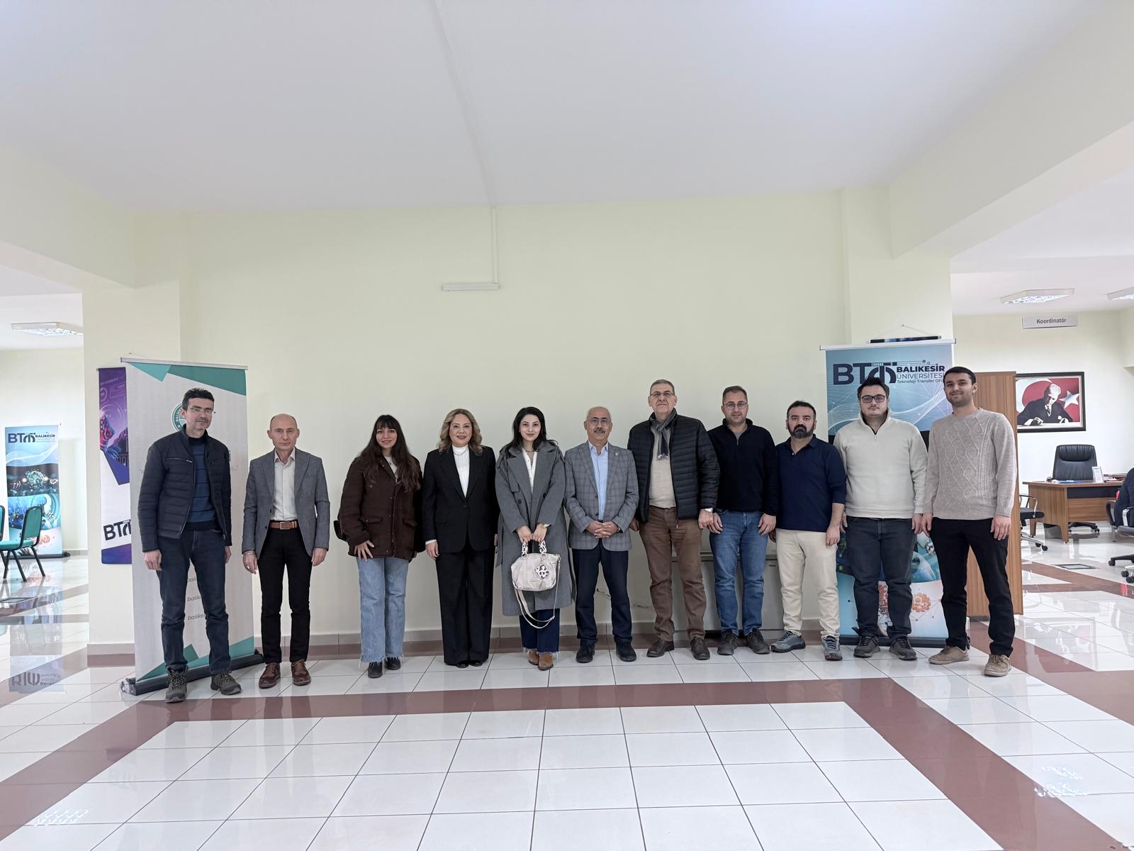 Balıkesir Kent Konseyi Dijital Dünyada Toplumsal Dönüşüm 5.0 Çalışma Grubu’ndan BAÜN TTO’ya Ziyaret