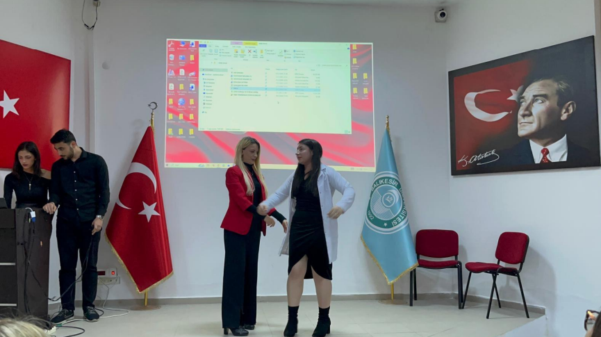 Fizyoterapi Programı Öğrencileri İçin İşletmede Mesleki Eğitim Öncesinde Hotpack Töreni Gerçekleştirildi. 4