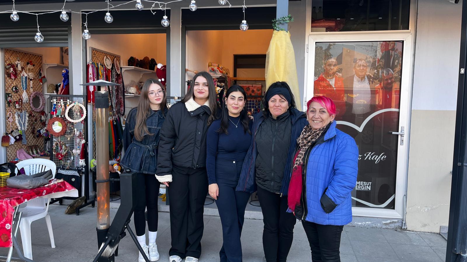 A Visit Highlighting Women's Solidarity and Handcrafted Labor by Ayvalık Vocational School Students