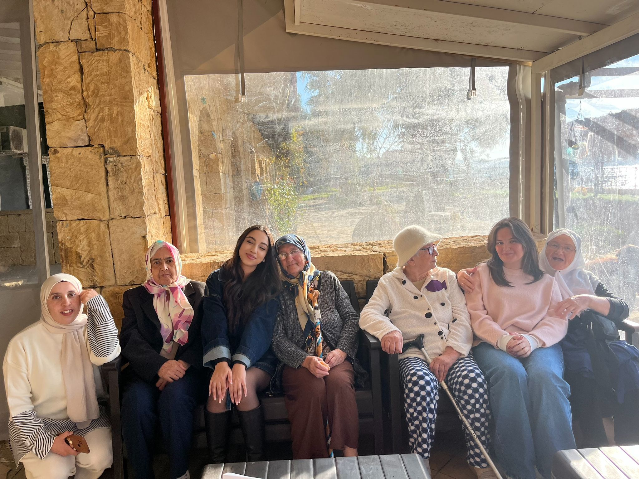 Ayvalık MYO Öğrencilerinden Huzurevinde Anlamlı Ziyaret 15