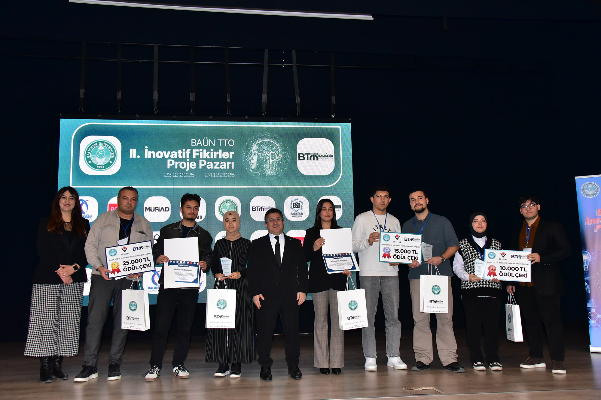 BAÜN’de Ar-Ge ve İnovasyonun Zirvesi: BAÜN TTO 2. İnovatif Fikirler Proje Pazarı’nda Ödüller Sahiplerini Buldu 15