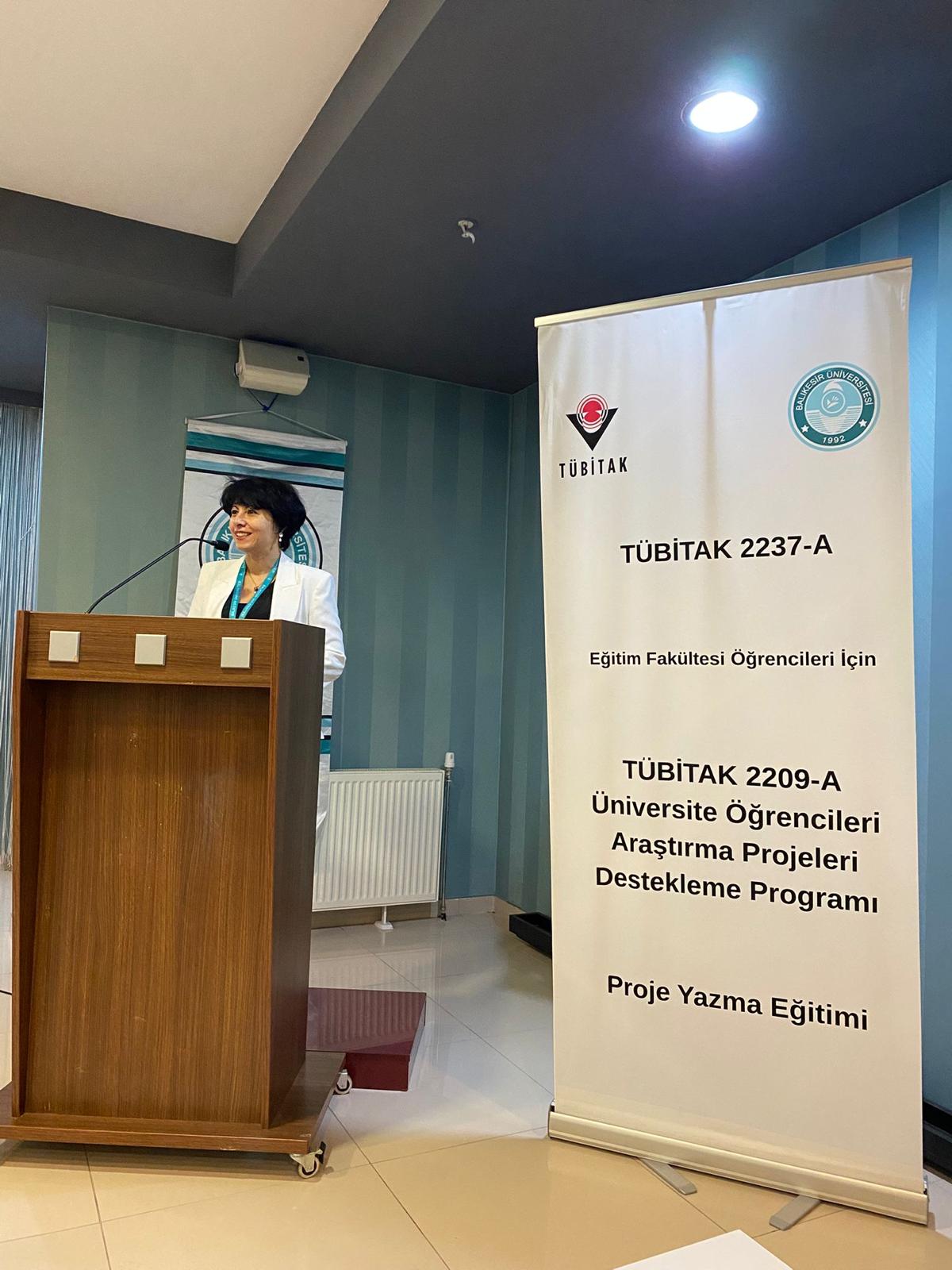 TÜBİTAK 2237-A Bilimsel Eğitim Etkinliklerini Destekleme Programı Kapsamında Düzenlenen Proje Yazma Eğitimi Tamamlandı 5