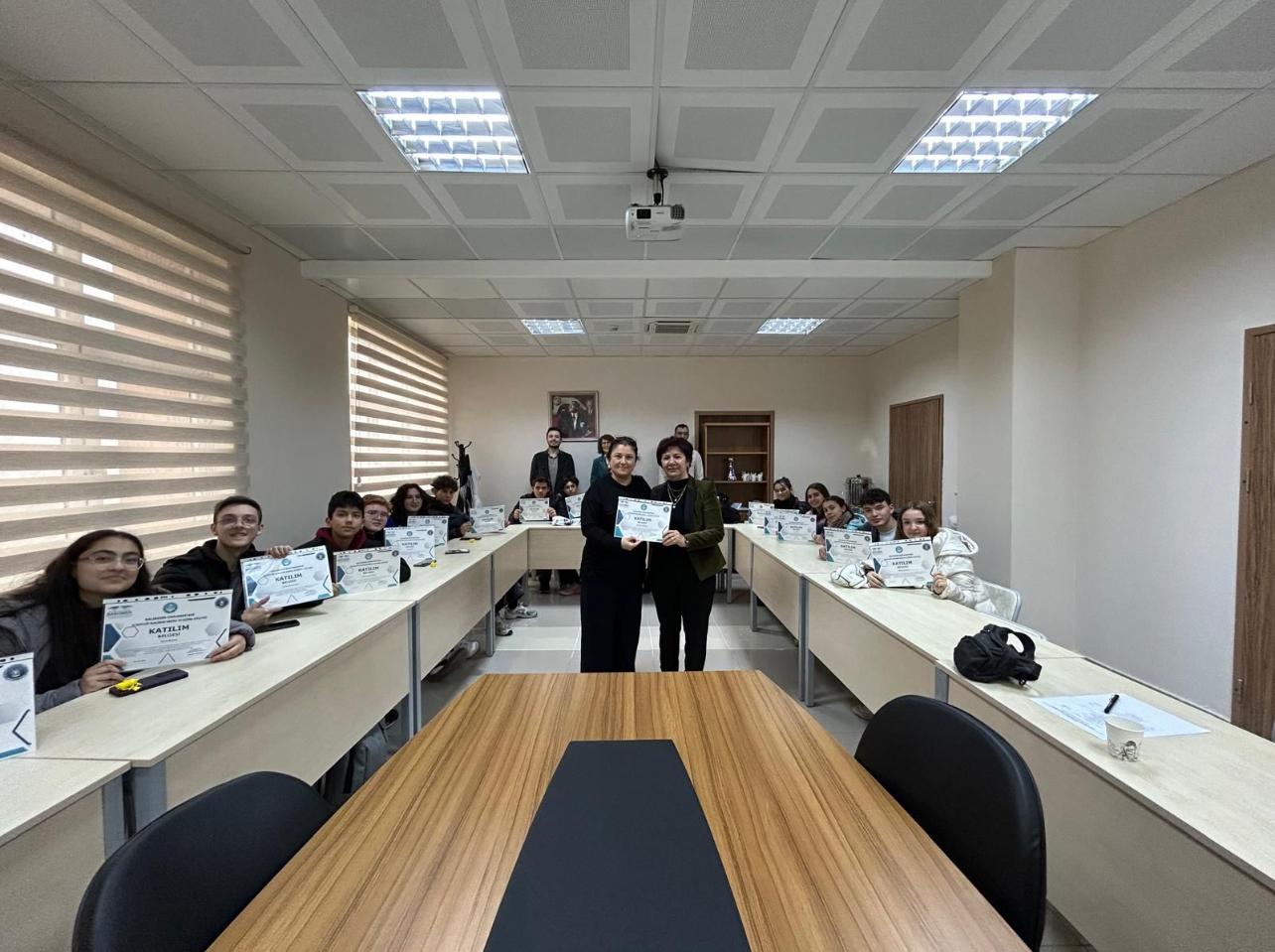 Kompozit Malzeme Üretim ve Eğitim Atölyesi 2