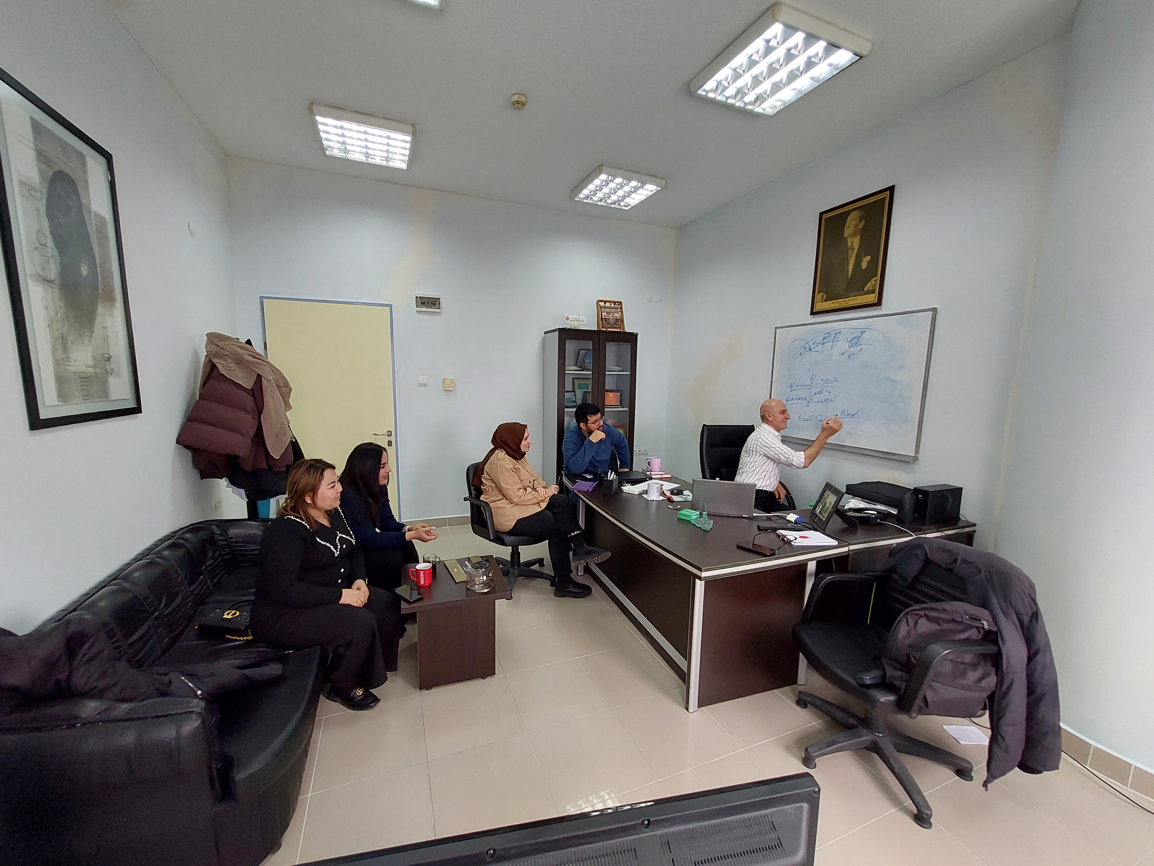 Uluslararası Akademik Programı Kapsamında Karakalpak Devlet Üniversitesi Akademisyeni Bölümümüzde Ağırlandı 1