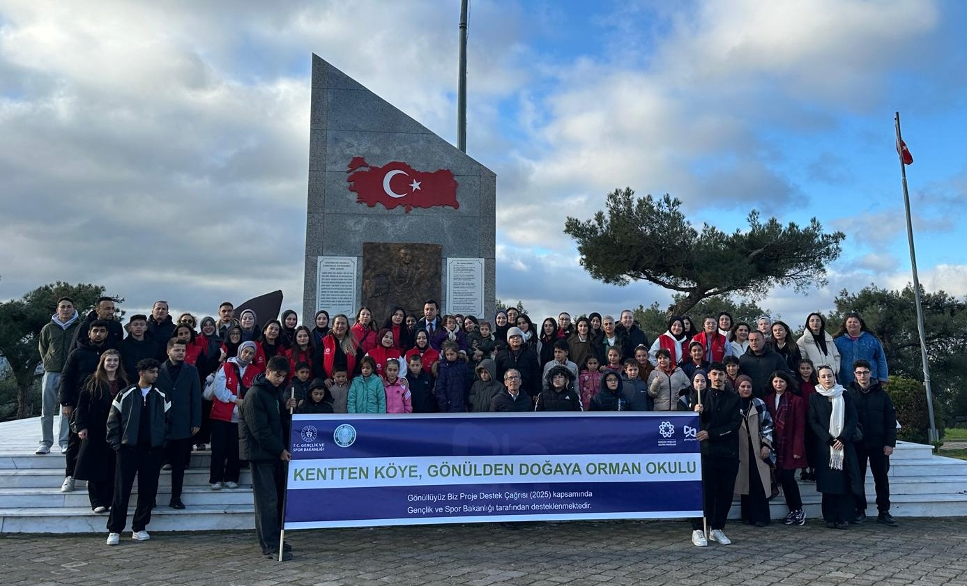 BAÜN’lü Genç Gönüllüler Doğa İçin Sahada: Havran MYO’dan Anlamlı Orman Okulu Projesi 2