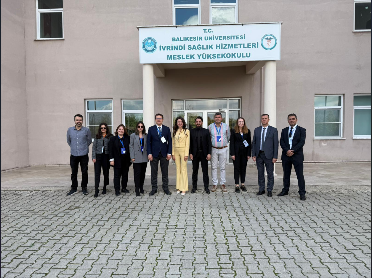 İlk ve Acil Yardım Programımız MEDEK Tarafından Tam Akreditasyon Almaya Hak Kazandı