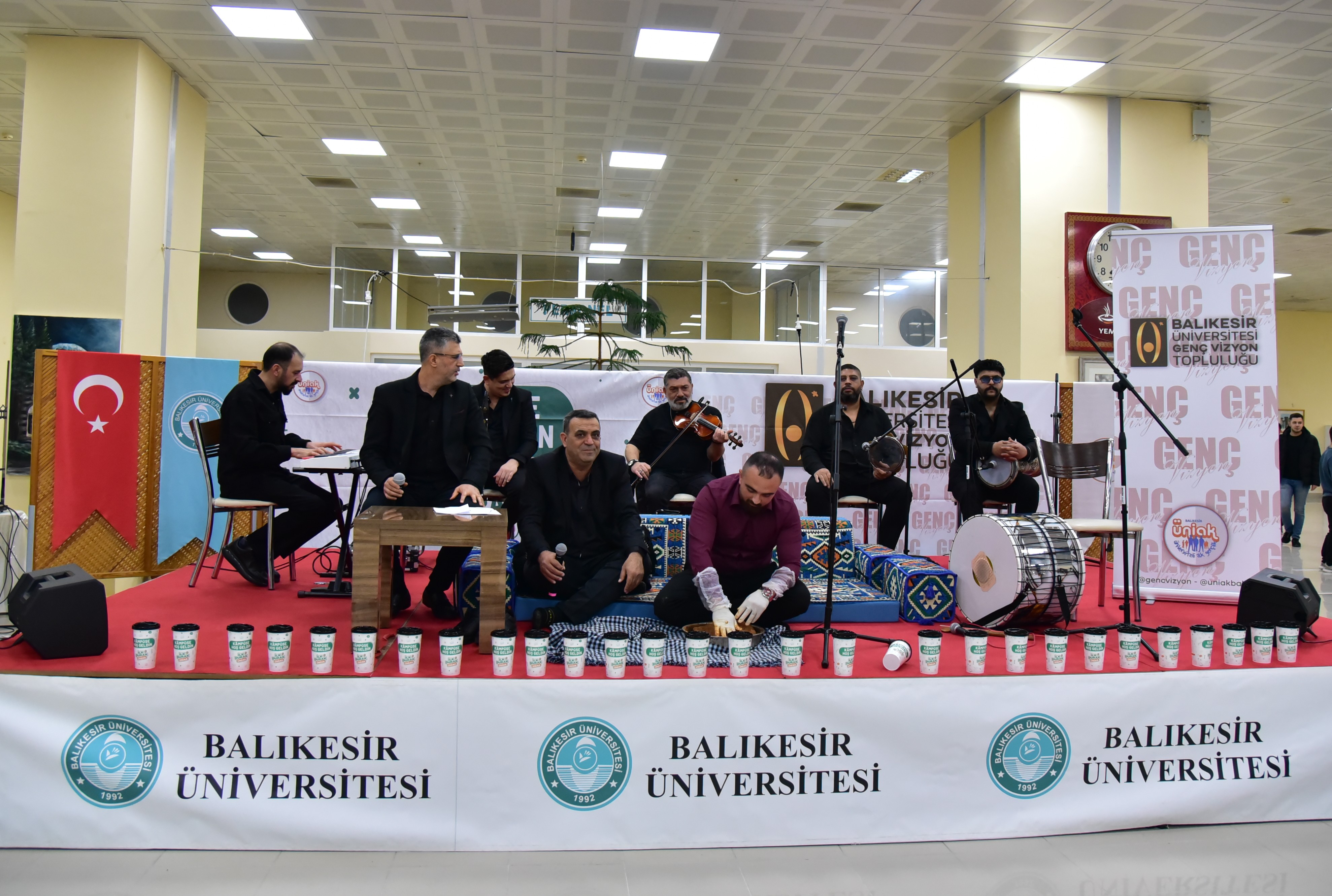 BAÜN’lü Öğrenciler Final Sınavları Öncesi Moral Programında Buluştu 7