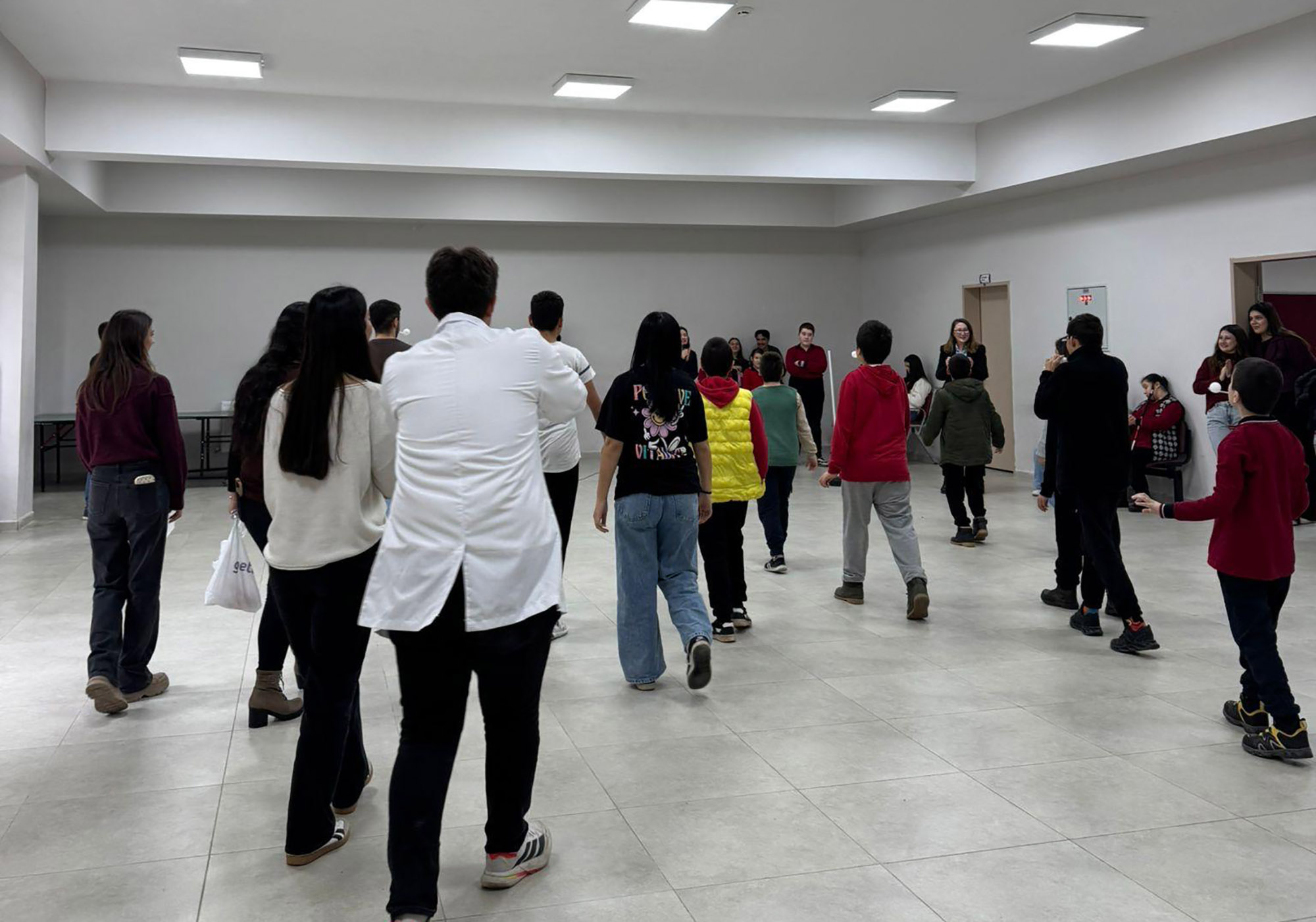 BAÜN Öğrencilerinden Özel Eğitim Öğrencileri İçin Eğlenceli Farkındalık Etkinliği 4