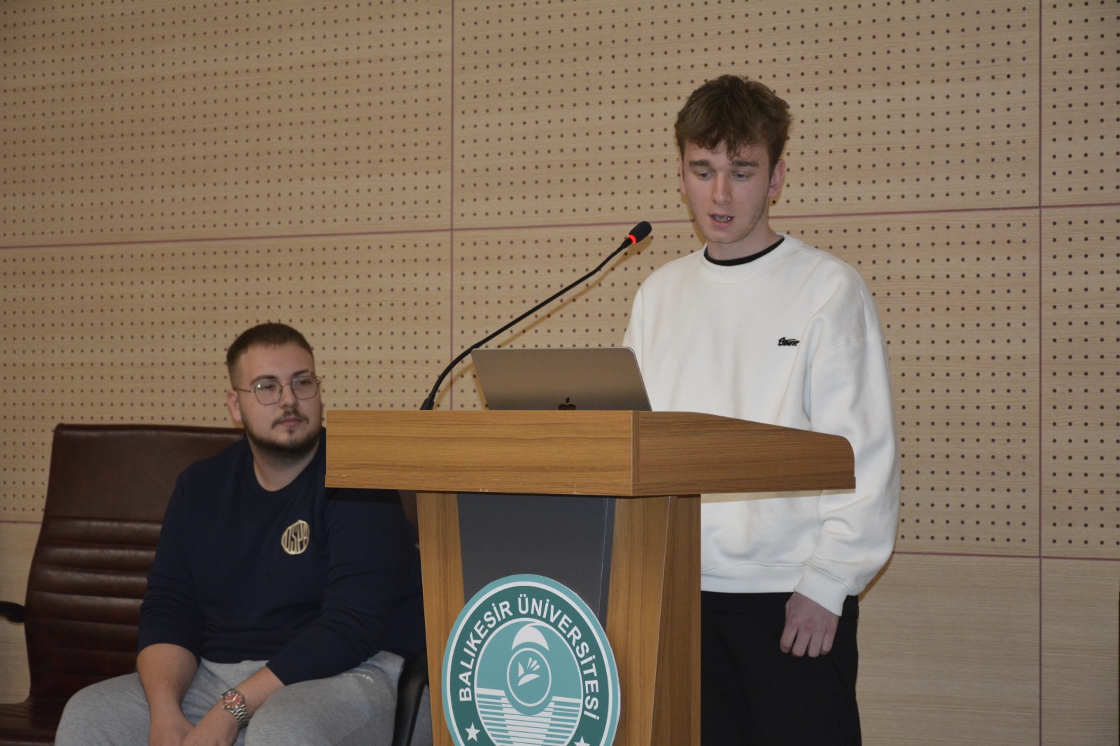 Future Marketers on Stage: Final Presentations Concluded 6