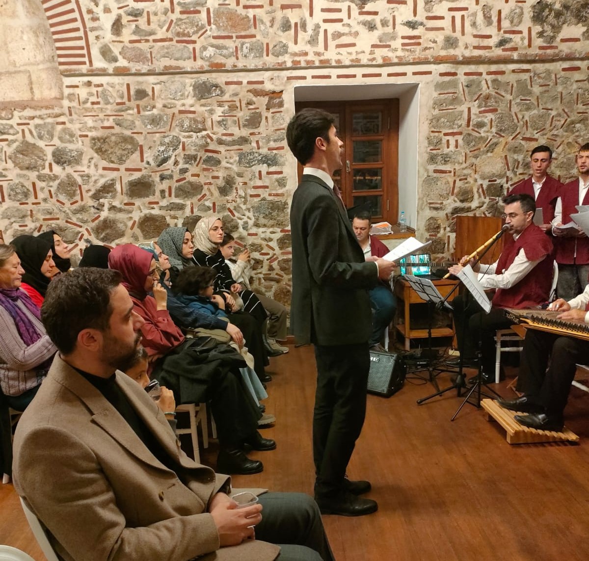 BAÜN İlahiyat Fakültesi Korosundan Türk Tasavvuf Musikisi Konseri 4