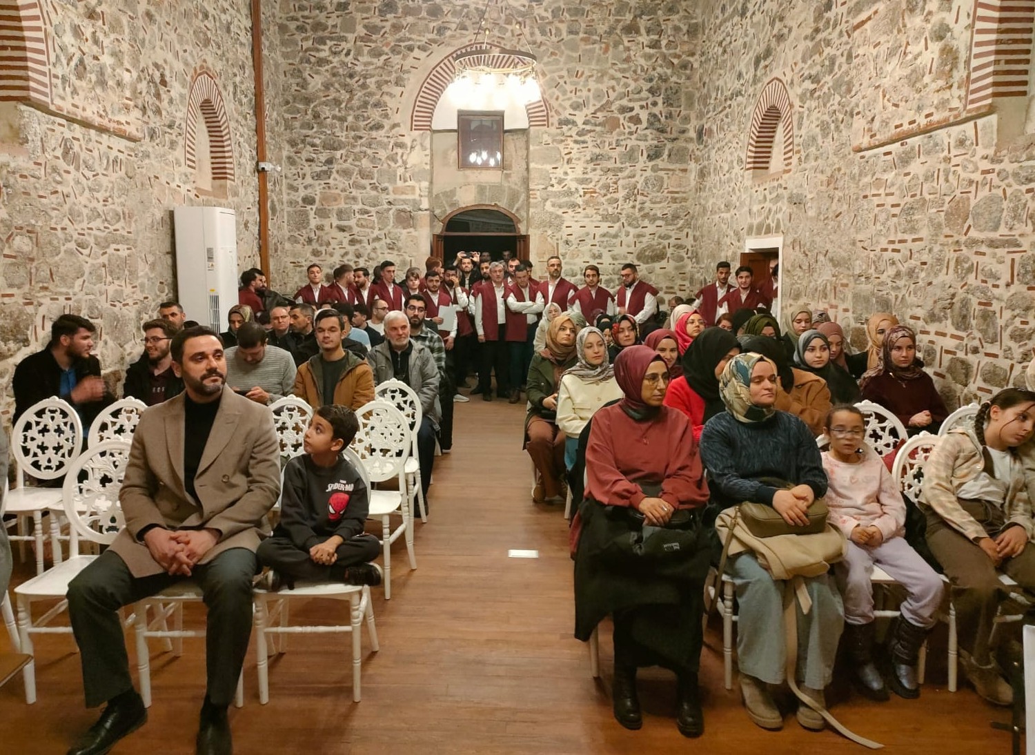 BAÜN İlahiyat Fakültesi Korosundan Türk Tasavvuf Musikisi Konseri 2