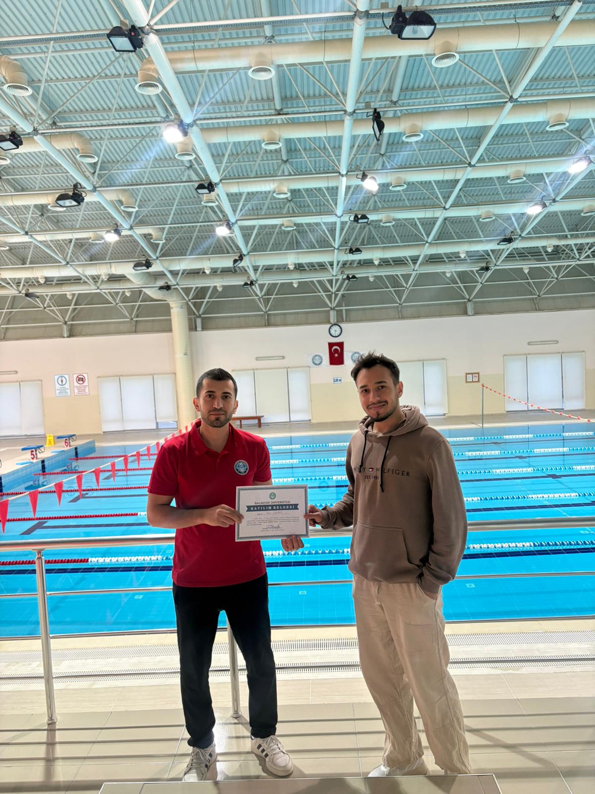 Spor Dostu Kampüs Projesi Kapsamında Düzenlenen Yüzme Kurslarının 1. Dönemi Tamamlandı 2
