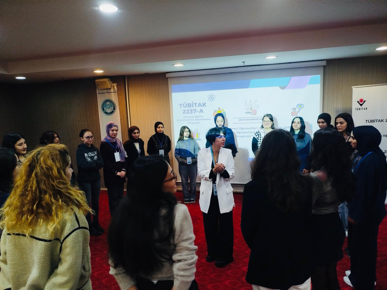 BAÜN’de Genç Araştırmacılara Proje Yazma Desteği: TÜBİTAK 2237-A Kapsamındaki Eğitim Başarıyla Tamamlandı 6
