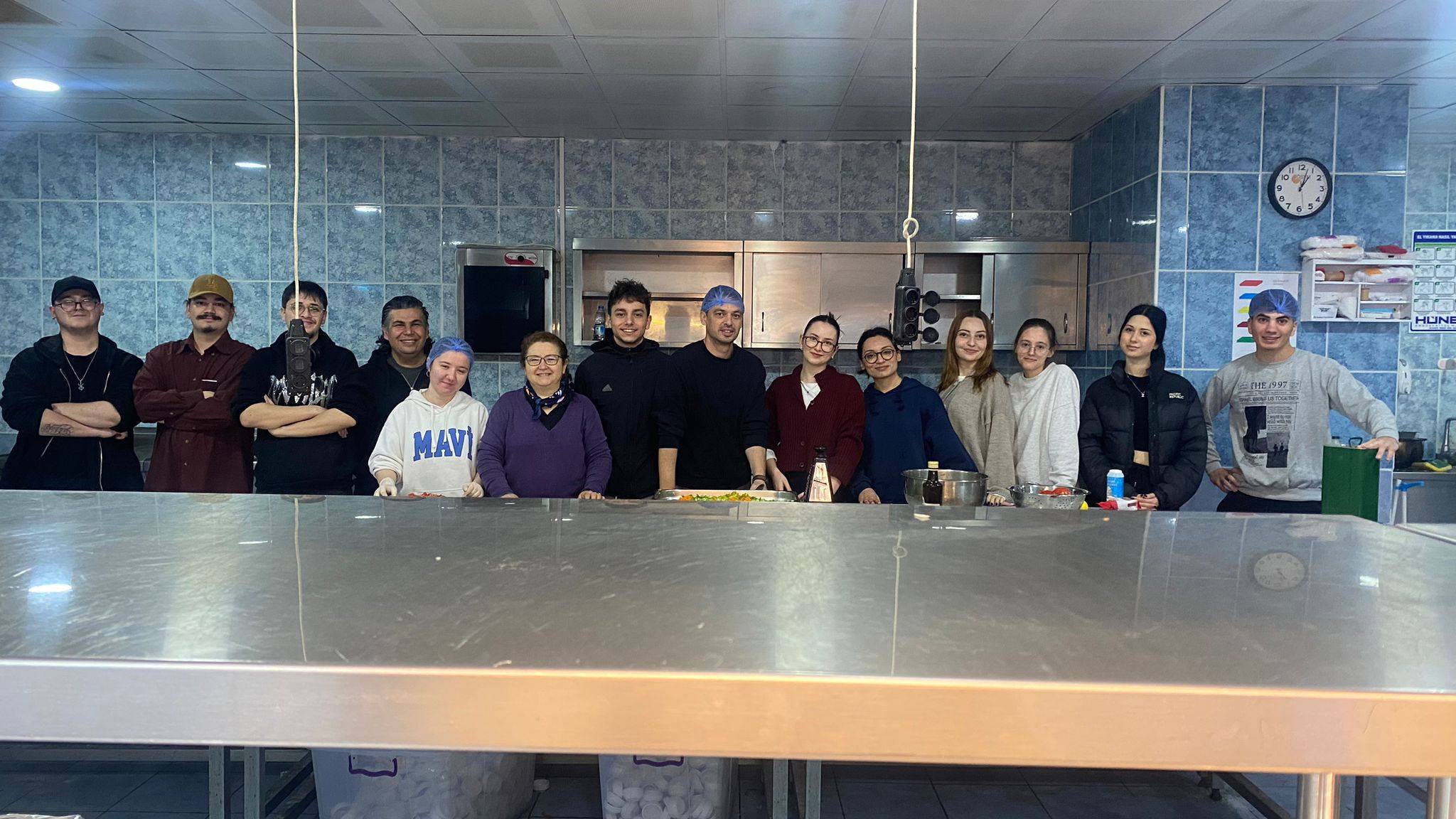Turizm ve Otel İşletmeciliği Öğrencilerinden Mutfak Uygulaması