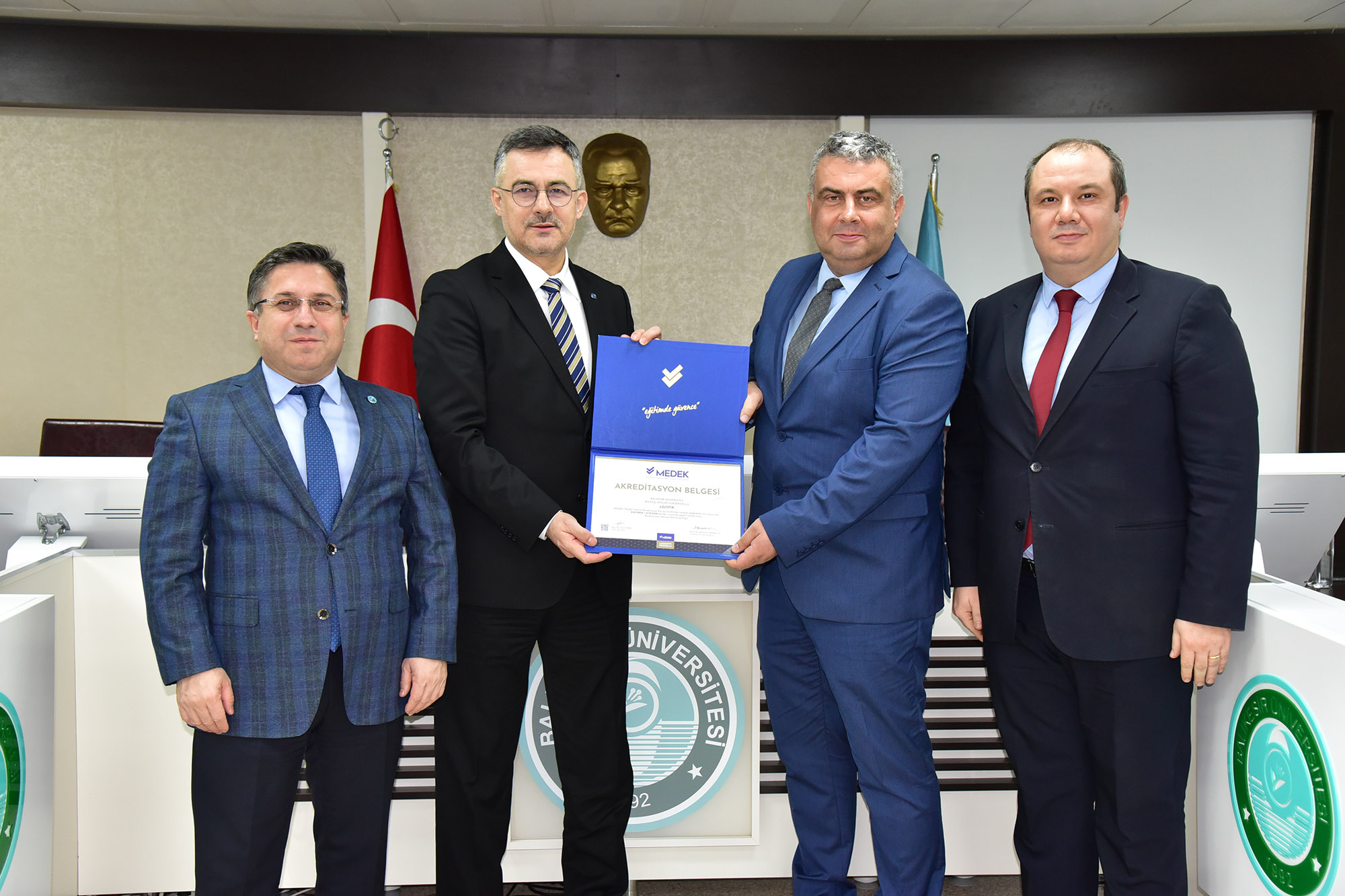 BAÜN’de MEDEK Akreditasyon Başarısı Belge Takdim Töreni ile Taçlandı 11