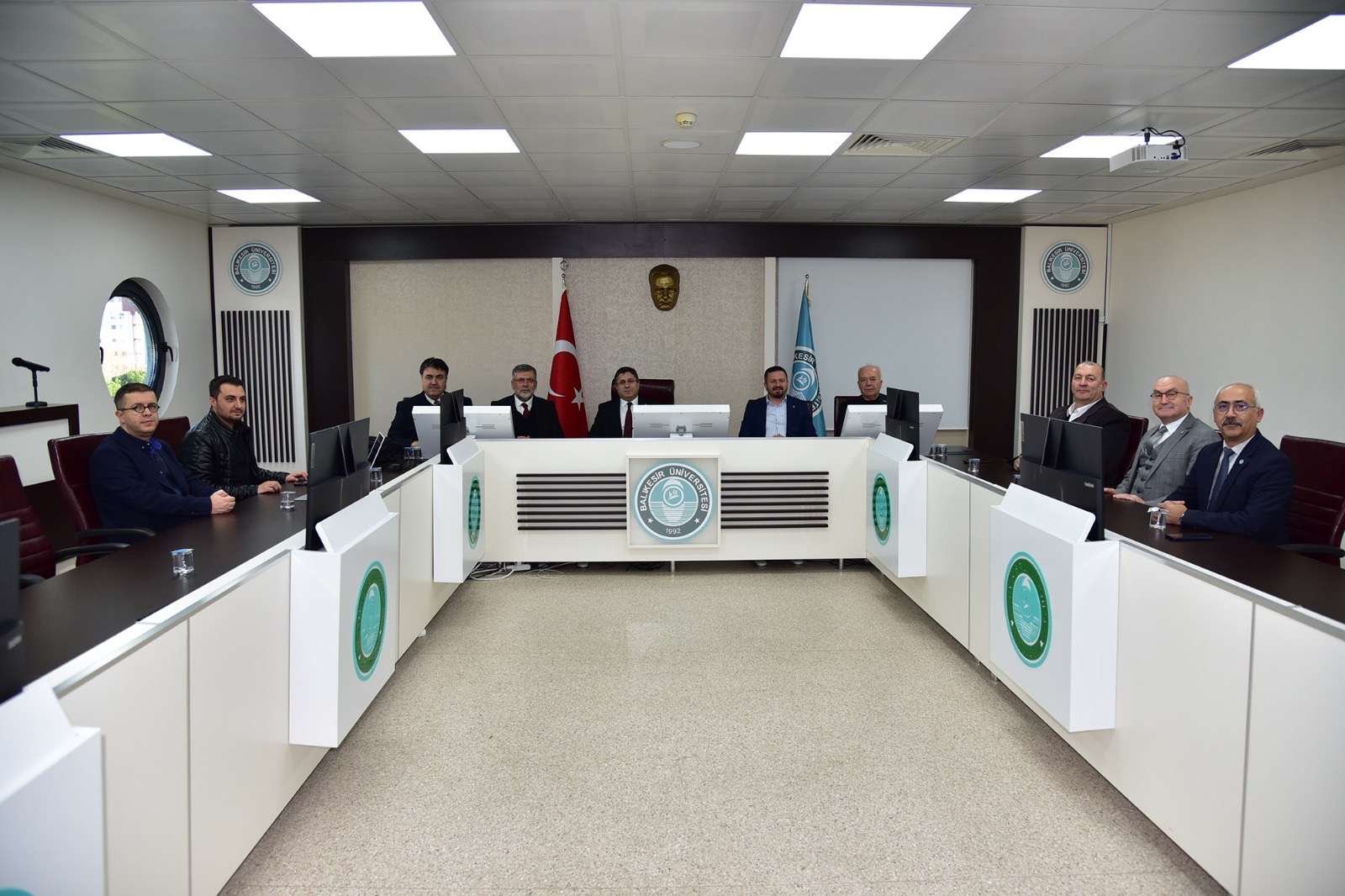 Adalet ve Kalkınma Partisi Balıkesir İl Başkanı Mehmet Aydemir ve Belediye Başkanlarından BAÜN’e Ziyaret 2