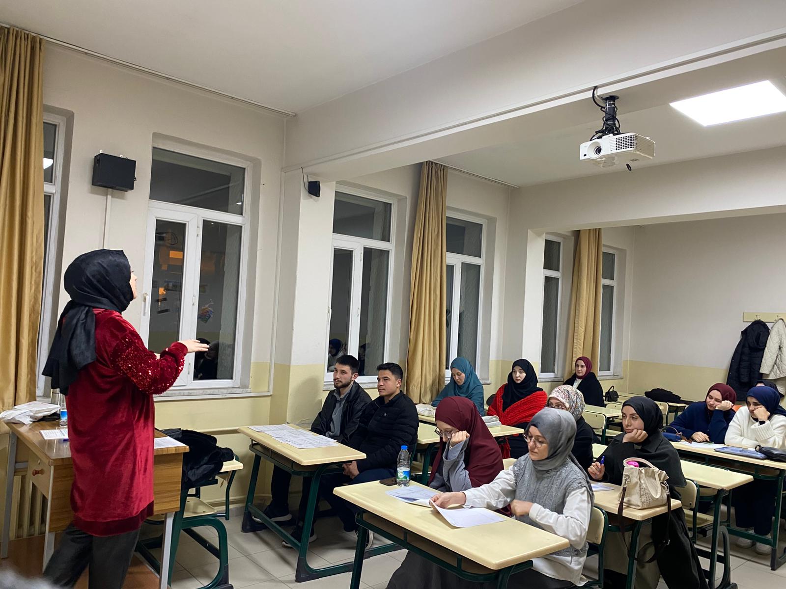 Fakültemiz Öğrencilerine Yönelik Okul Öncesi Çocuk Gelişimi (4-6 yaş) Kursu başladı.