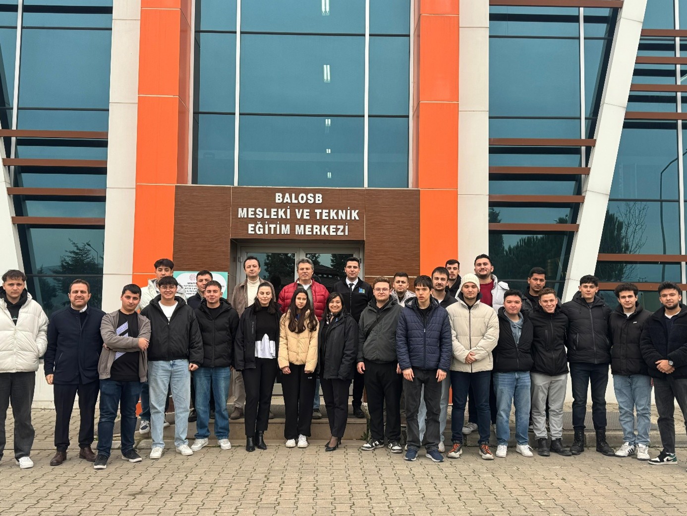 ELEKTRİK PROGRAMI ÖĞRENCİLERİMİZE YÖNELİK TEMEL PNÖMATİK EĞİTİMİ GERÇEKLEŞTİRİLDİ 1