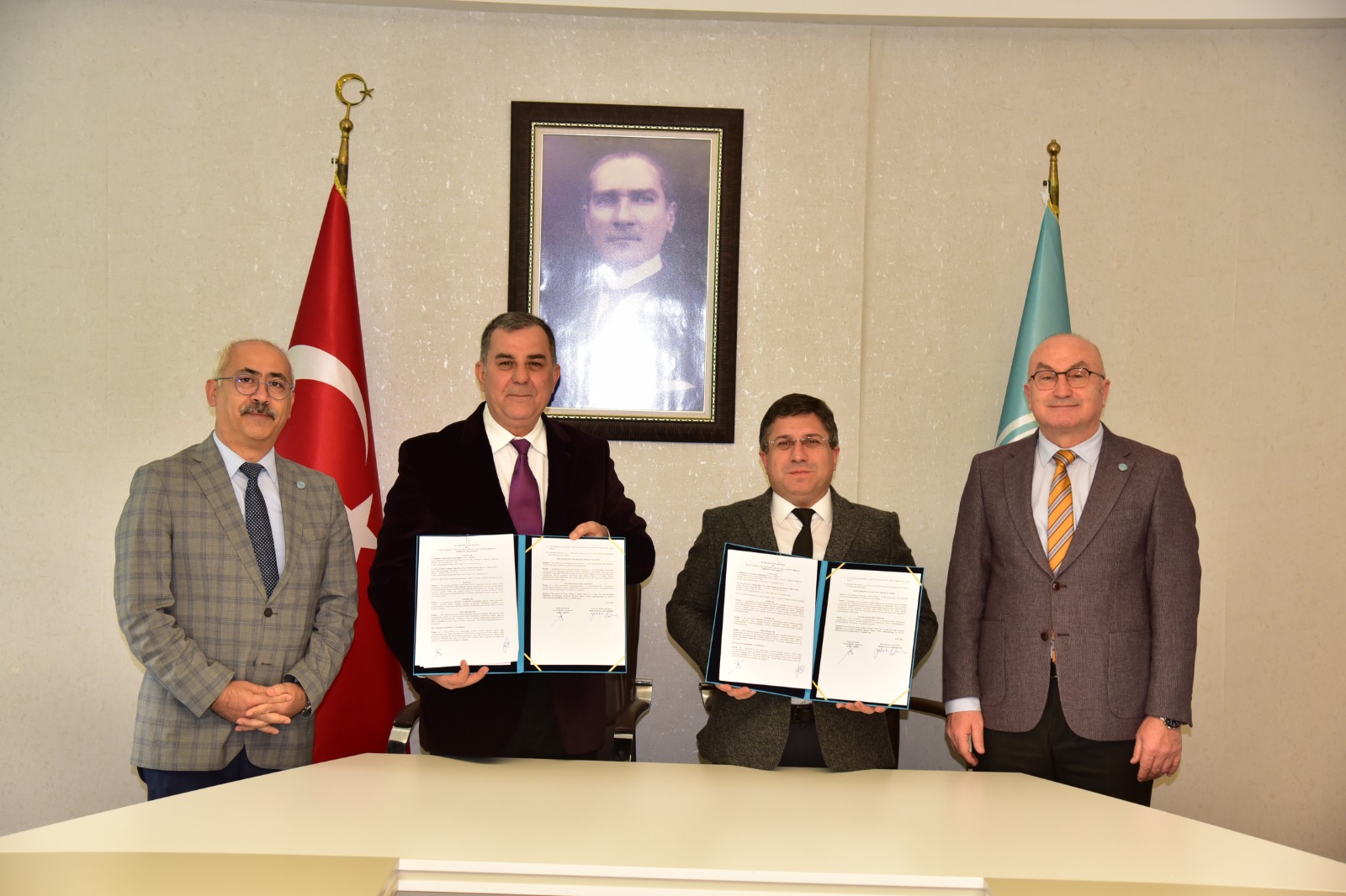 Balıkesir Üniversitesinde Sanayi Odaklı Yeni Bir Adım Daha: Tınaz Tarım ile İşletmede Mesleki Eğitim Protokolü İmzalandı 3