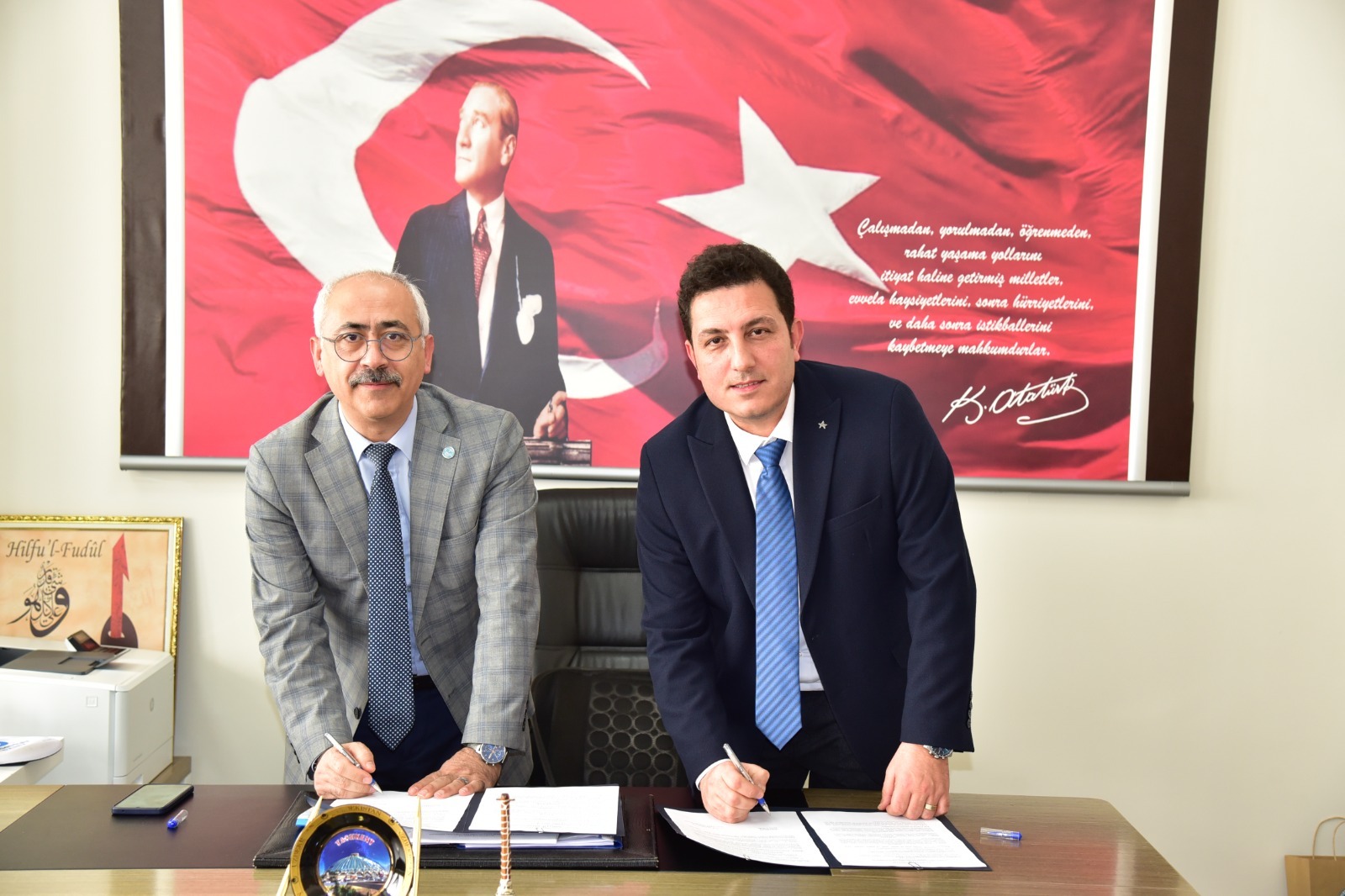 Balıkesir Üniversitesi ve Yarış Kabin A.Ş. Sanayi Arasında İşletmede Mesleki Eğitim Protokolü İmzalandı 2
