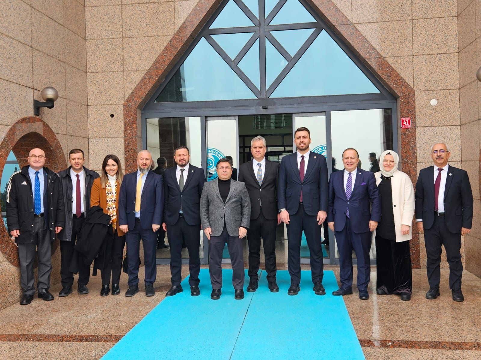 AK Parti Genel Başkan Yardımcısı ve İnsan Hakları Başkanı Prof. Dr. Hasan Basri Yalçın’dan Rektör Oğurlu’ya Ziyaret 5