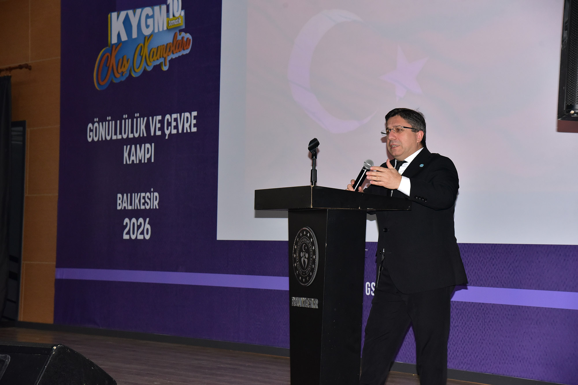GSB Bakan Yardımcısı Dr. Enes Eminoğlu, BAÜN’de Kredi ve Yurtlar Genel Müdürlüğü Tematik Kış Kampı Açılışına Katıldı 8