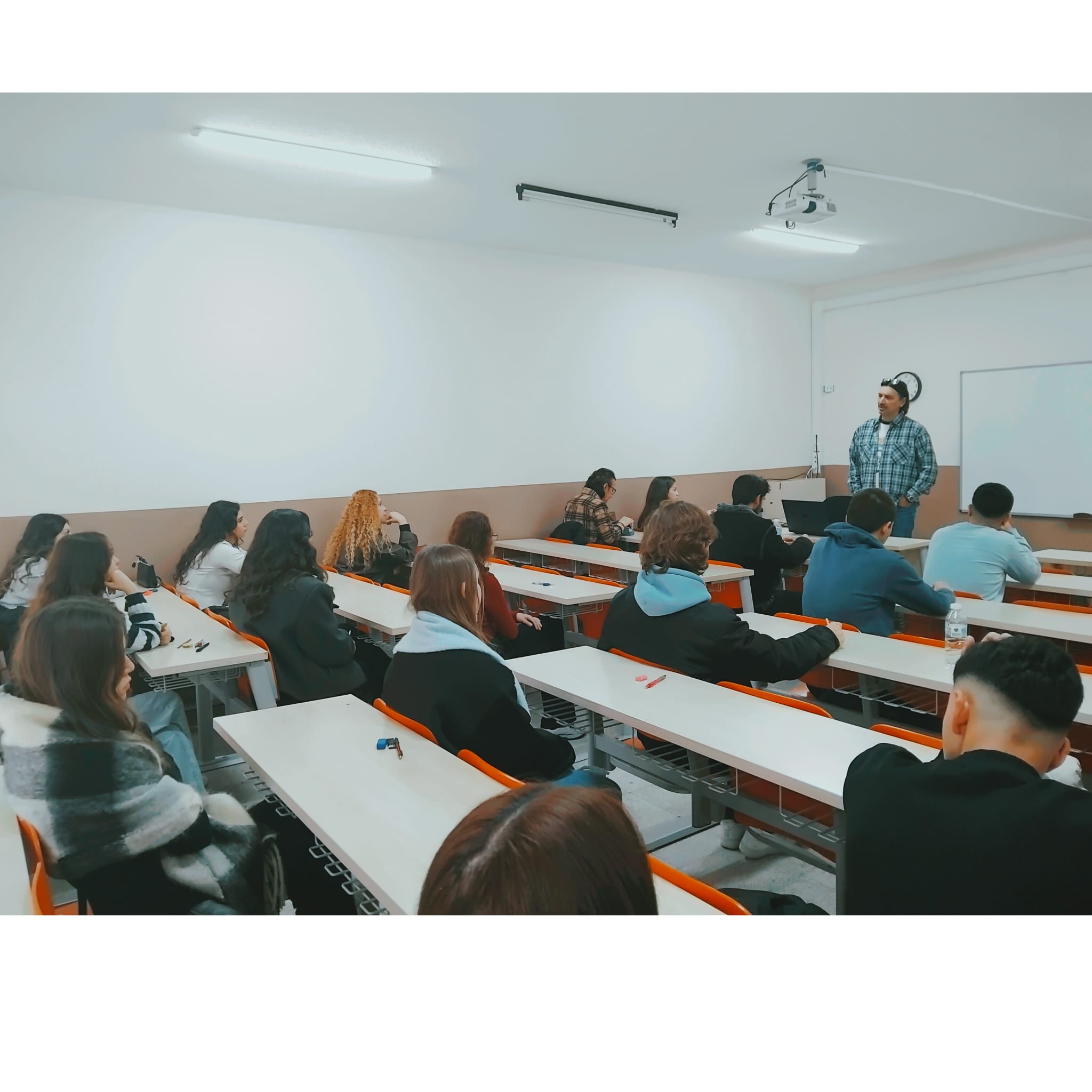 Kimya Teknolojisi Programı Öğrencilerine Yönelik Staj Bilgilendirme Toplantısı Düzenlendi 1
