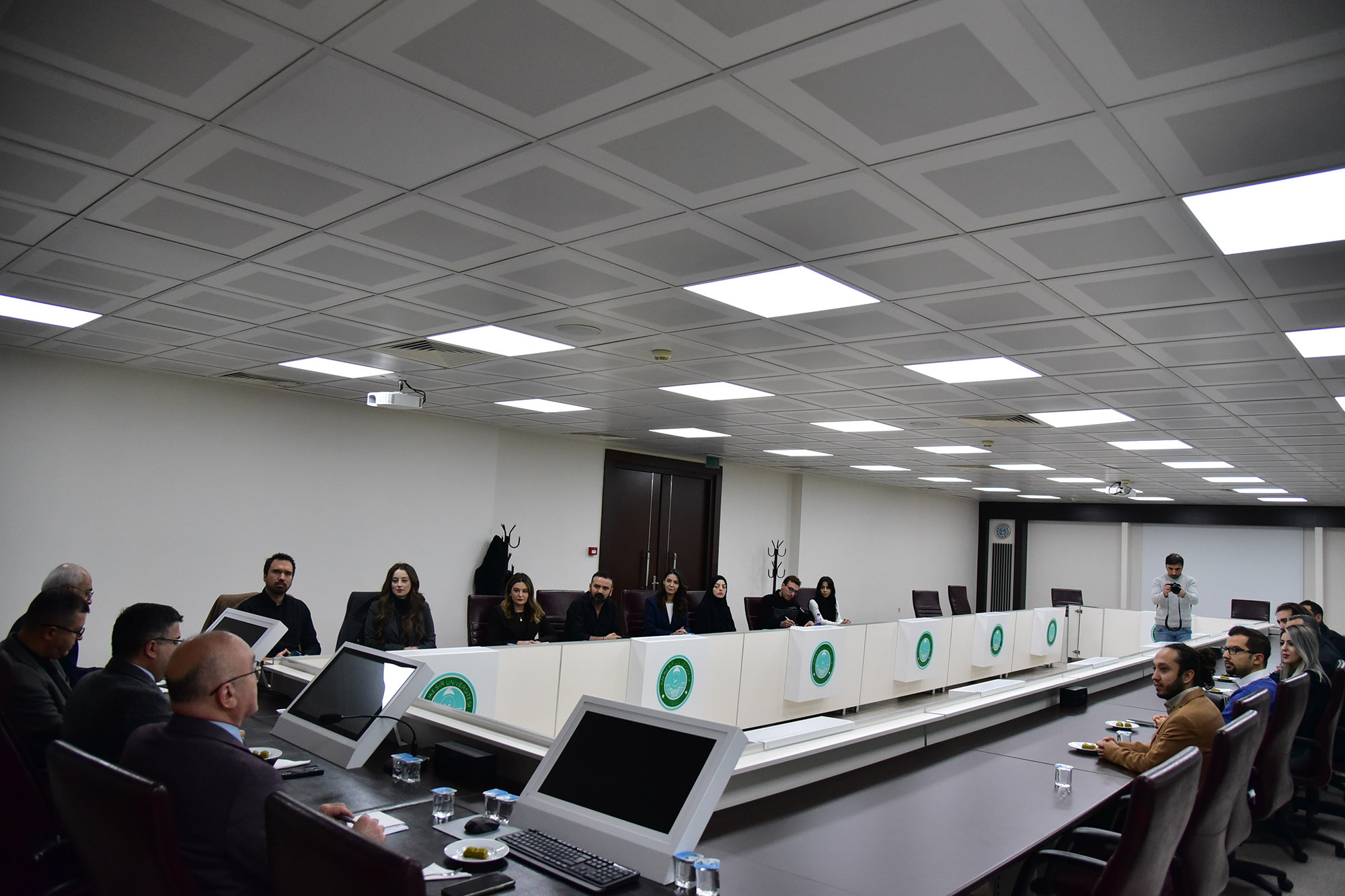 Rektör Oğurlu, BAÜN Ailesine Yeni Katılan Akademik Personelle Tanışma ve Değerlendirme Toplantısında Bir Araya Geldi 7
