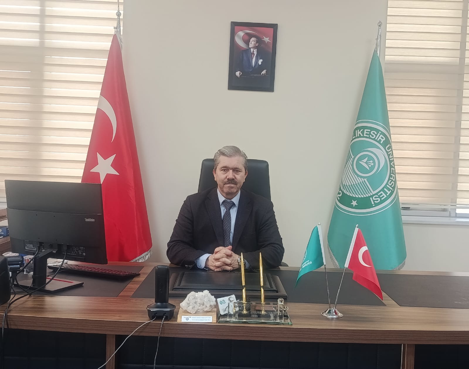 Prof. Dr. Mehmet ÖZKAN