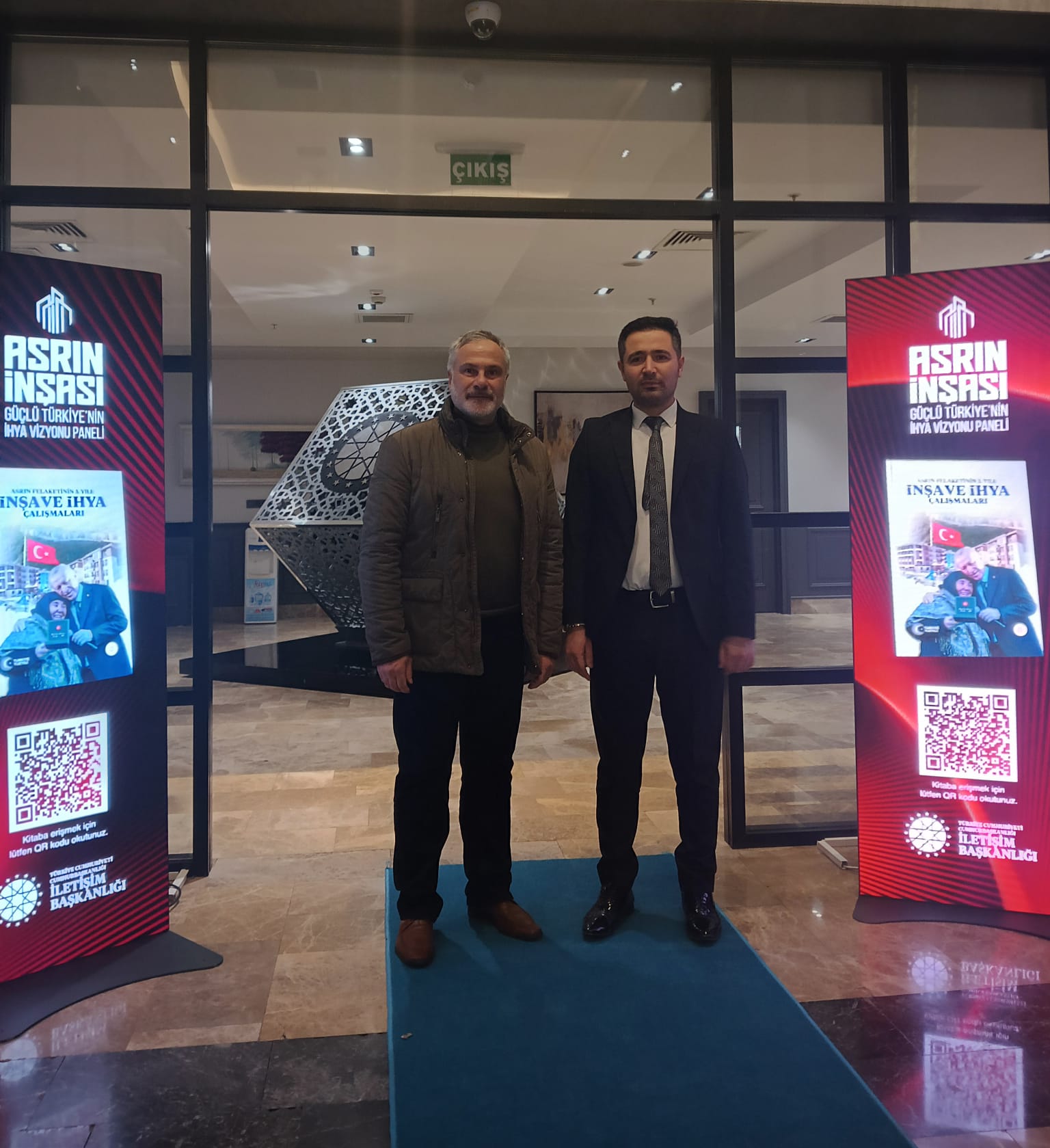 FAKÜLTEMİZ AKADEMİSYENLERİ ÜNİVERSİTEMİZİ TEMSİLEN "ASRIN İNŞASI: GÜÇLÜ TÜRKİYE'NİN İHYA VİZYONU PANELİ"NE KATILDI 6