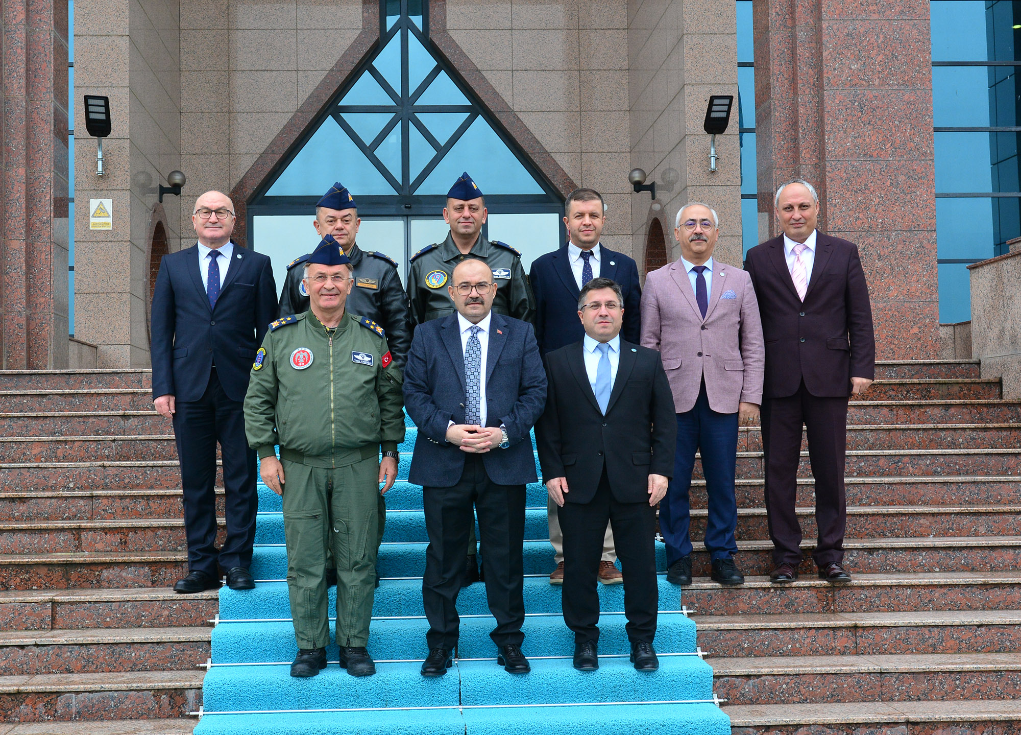 Vali Ustaoğlu ve Korgeneral Kadıoğlu’ndan BAÜN Rektörü Prof. Dr. Yücel Oğurlu’ya Ziyaret 4