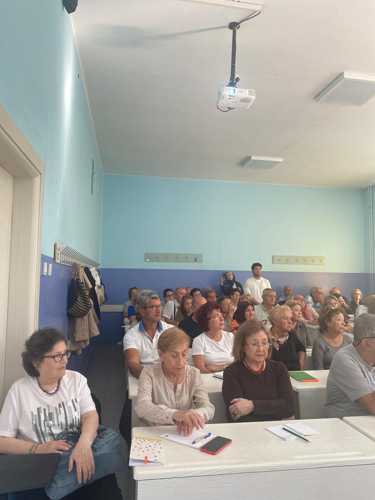 60+ Tazelenme Üniversitesi ile Kuşaklararası Buluşma: Gerontolog Adaylarına İlk İlham 2