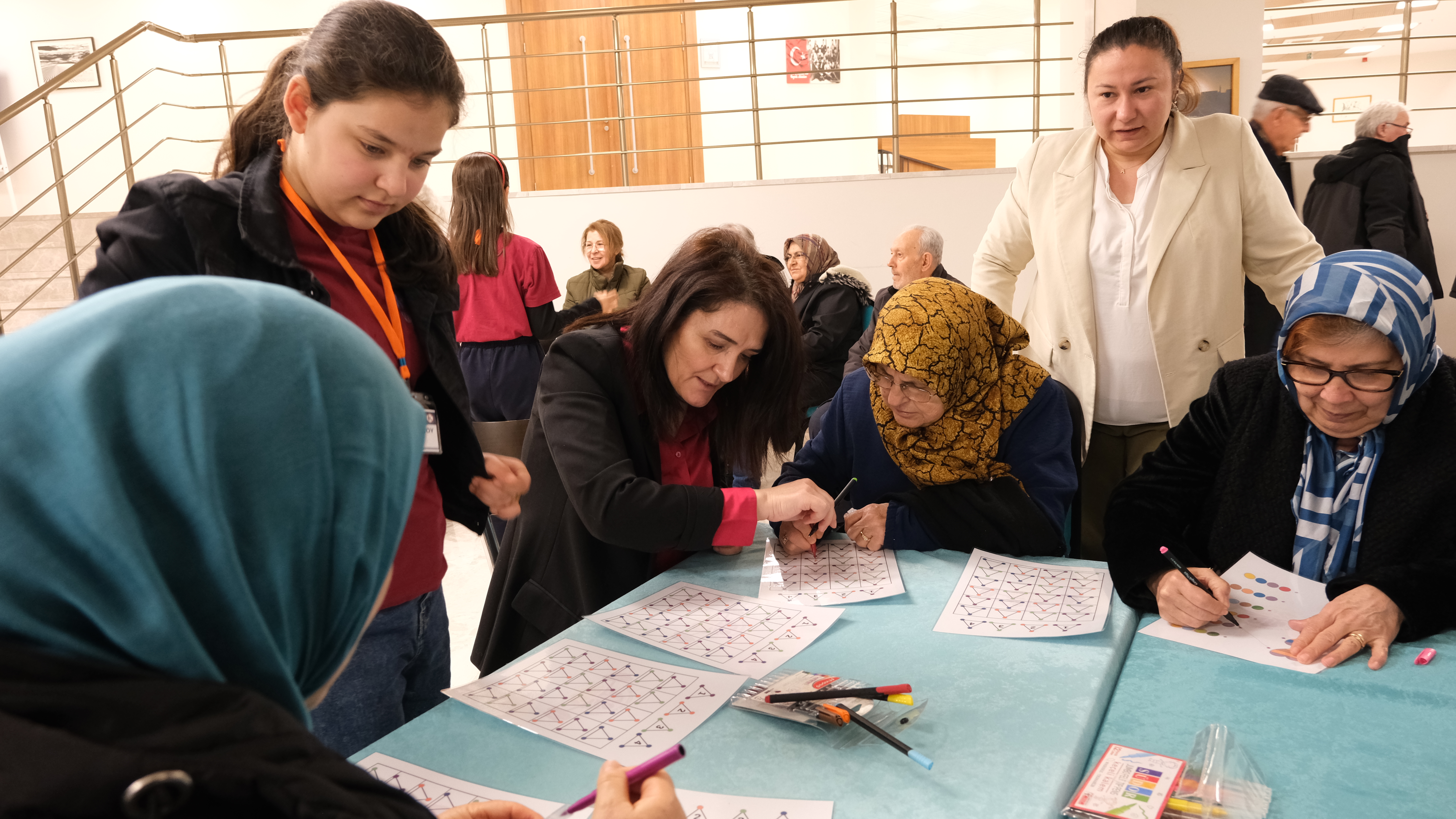 BAÜNde 7den 70e Nesiller Bir Arada Yaşlılara Saygı Haftası Coşkuyla Kutlandı 1